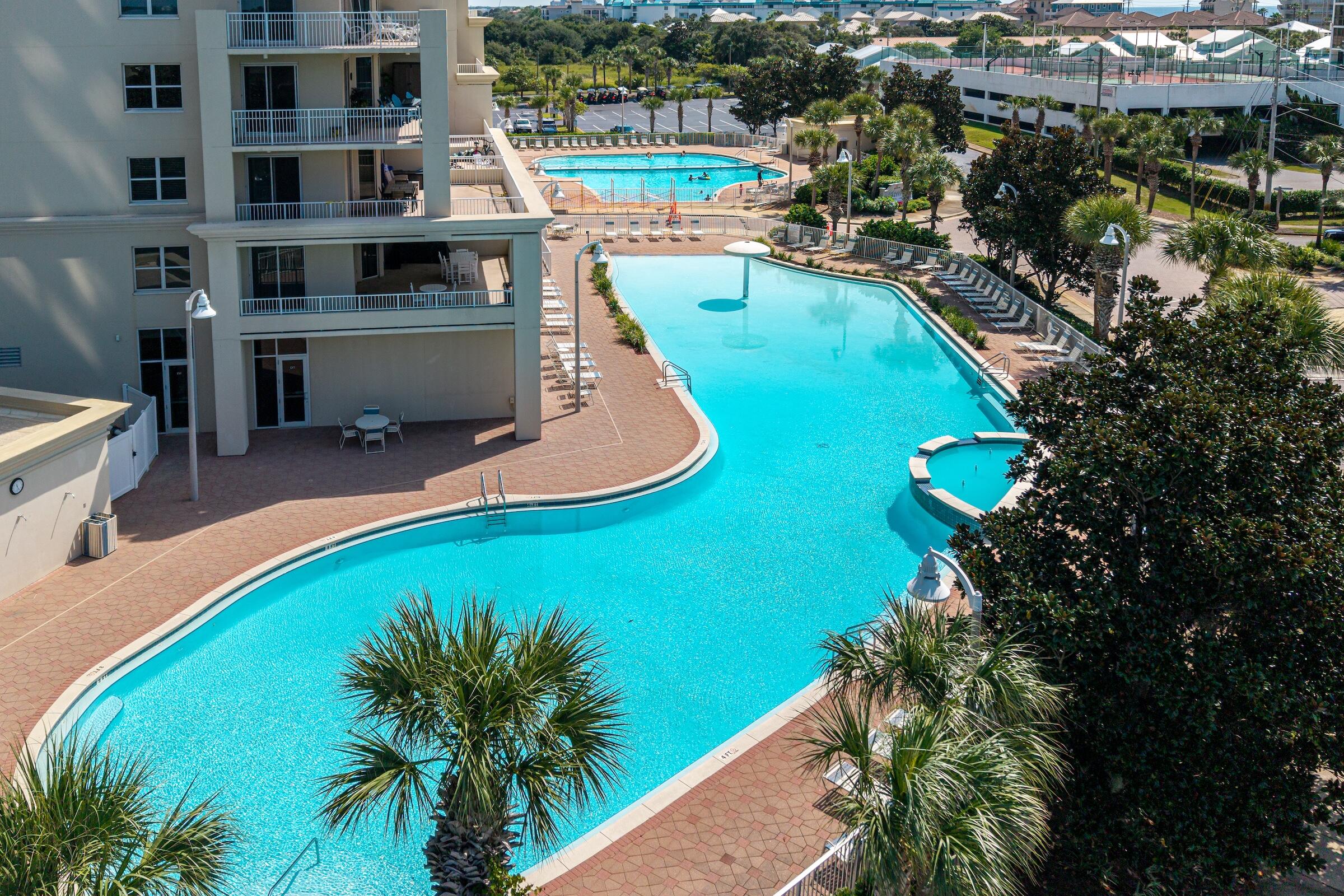 112 Seascape Boulevard 2402