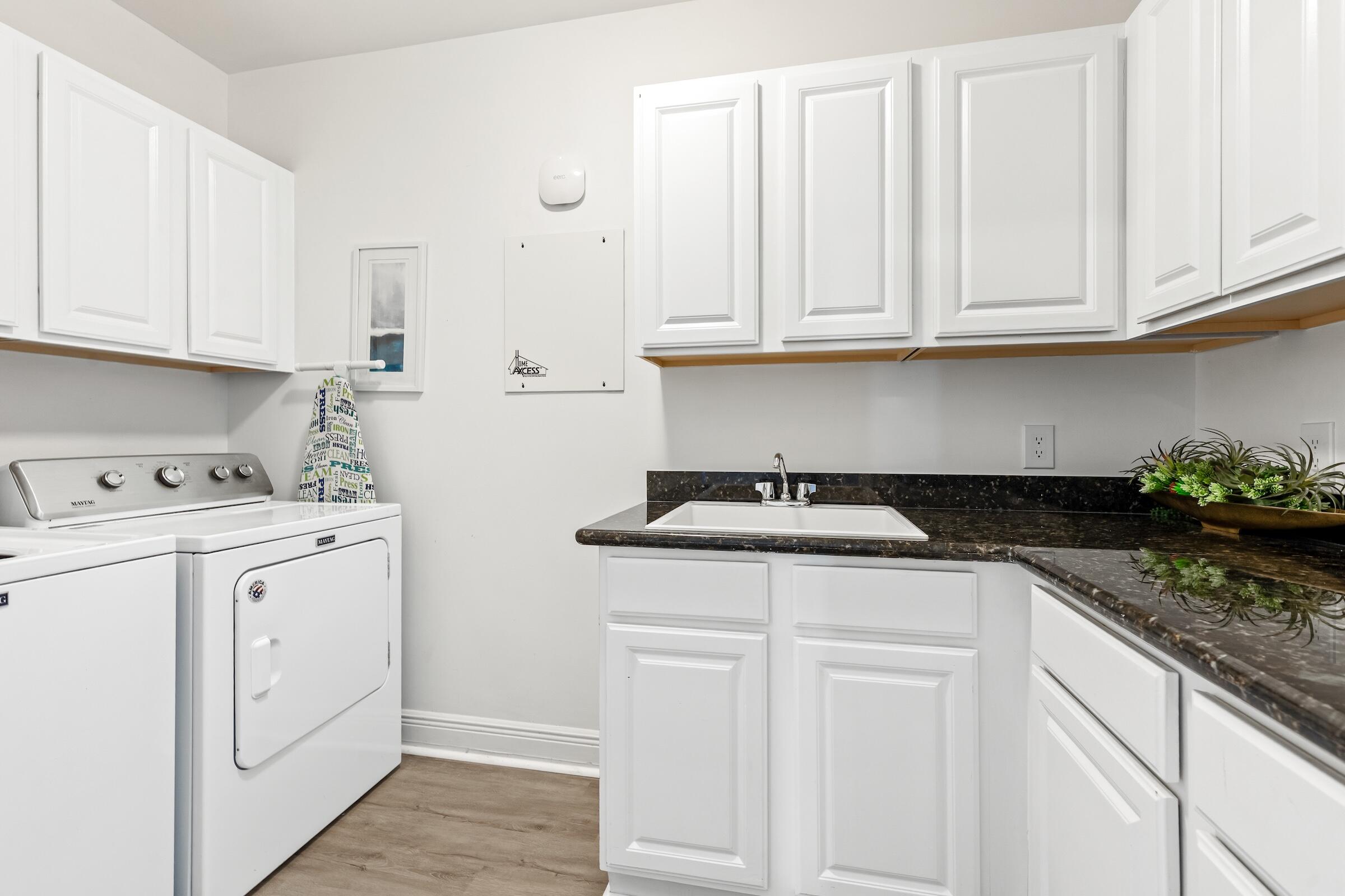112 Seascape Boulevard 2402