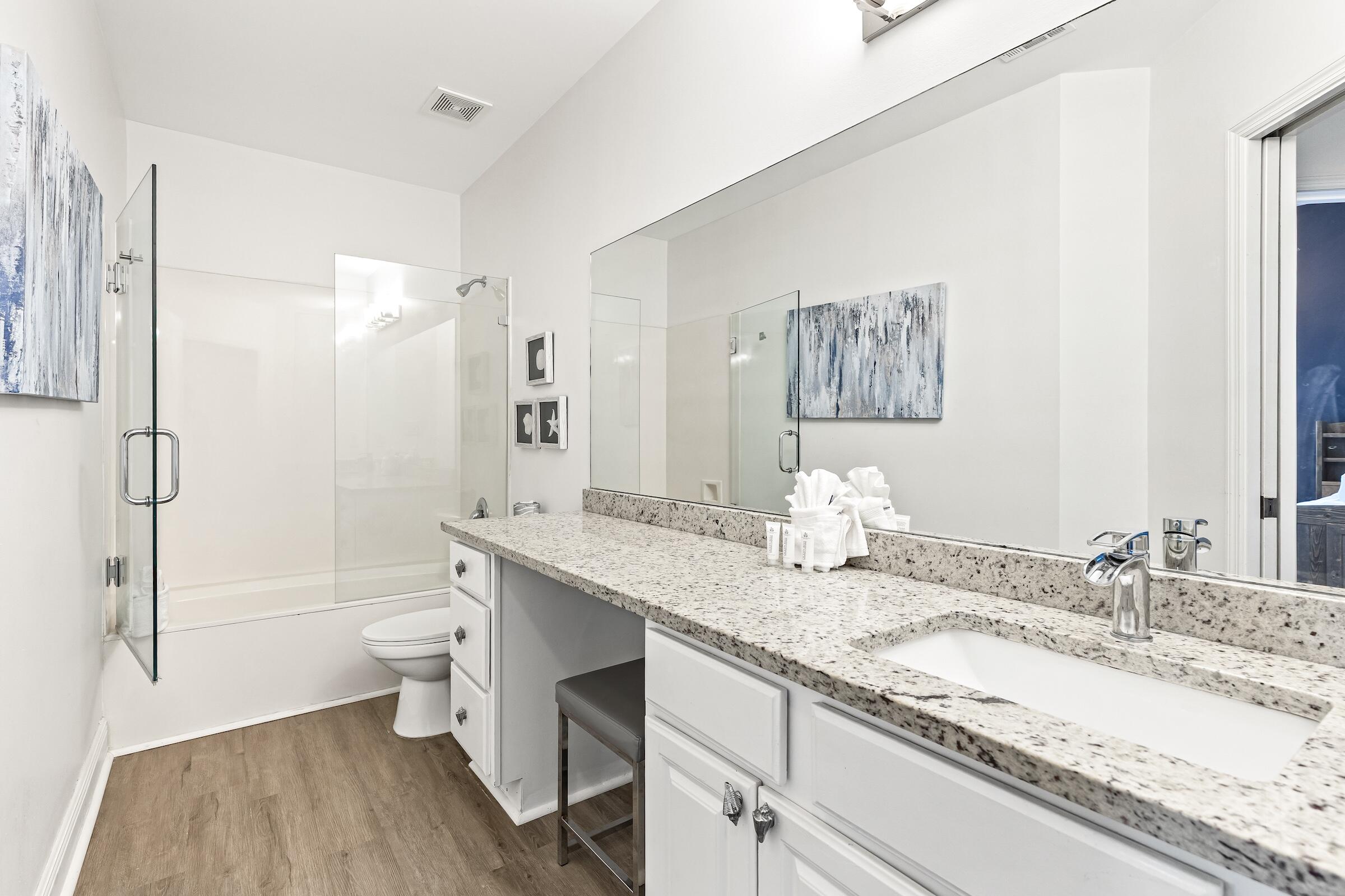 112 Seascape Boulevard 2402