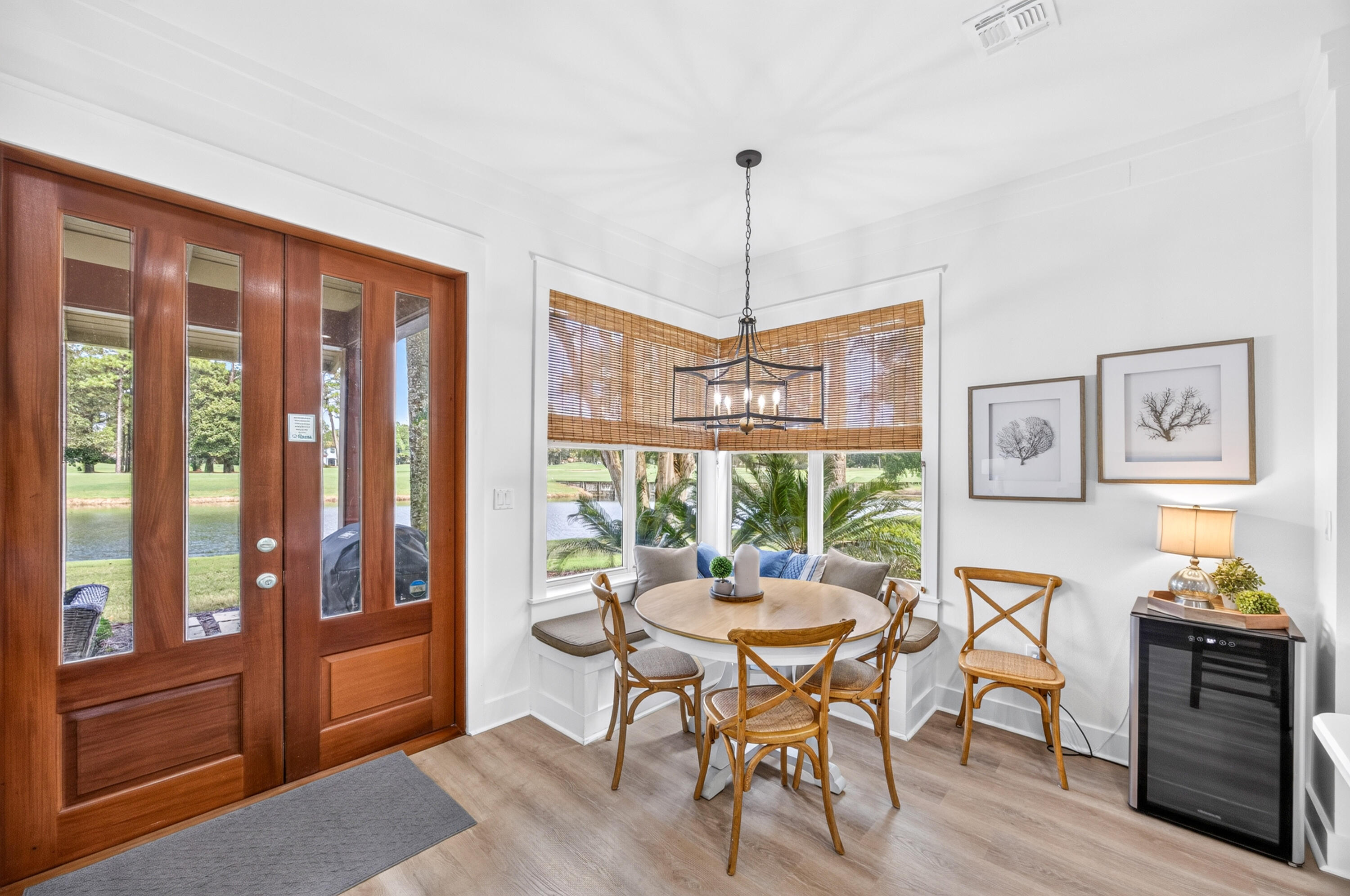 8593 Magnolia Bay Lane