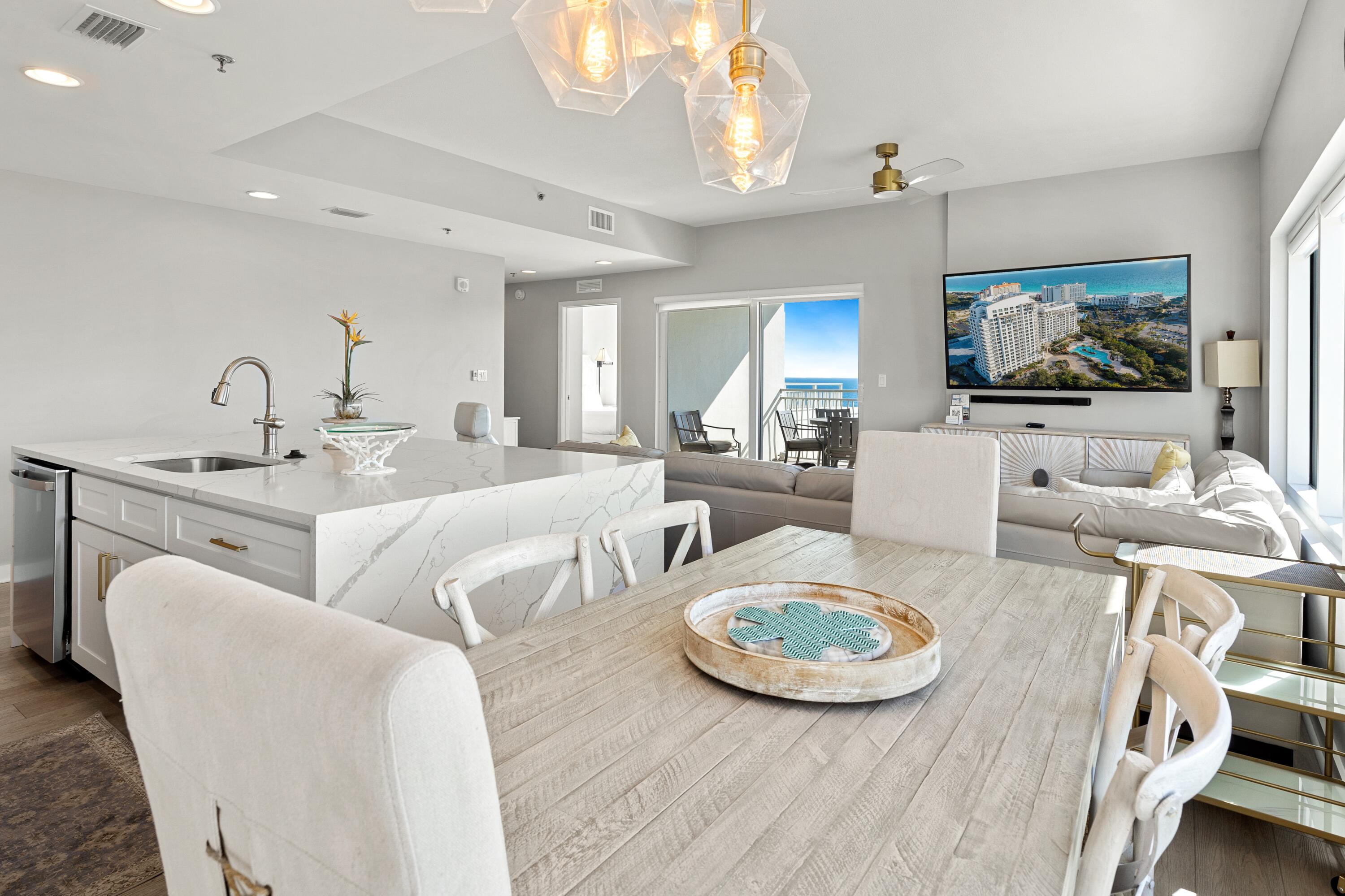 5002 S Sandestin Boulevard 7126/ 7128