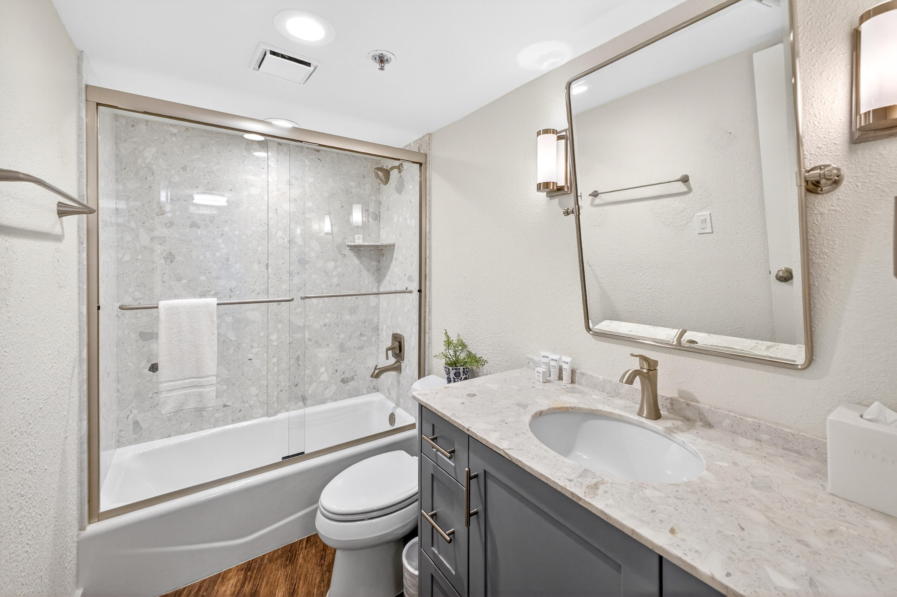 4024 Beachside One Drive 4024