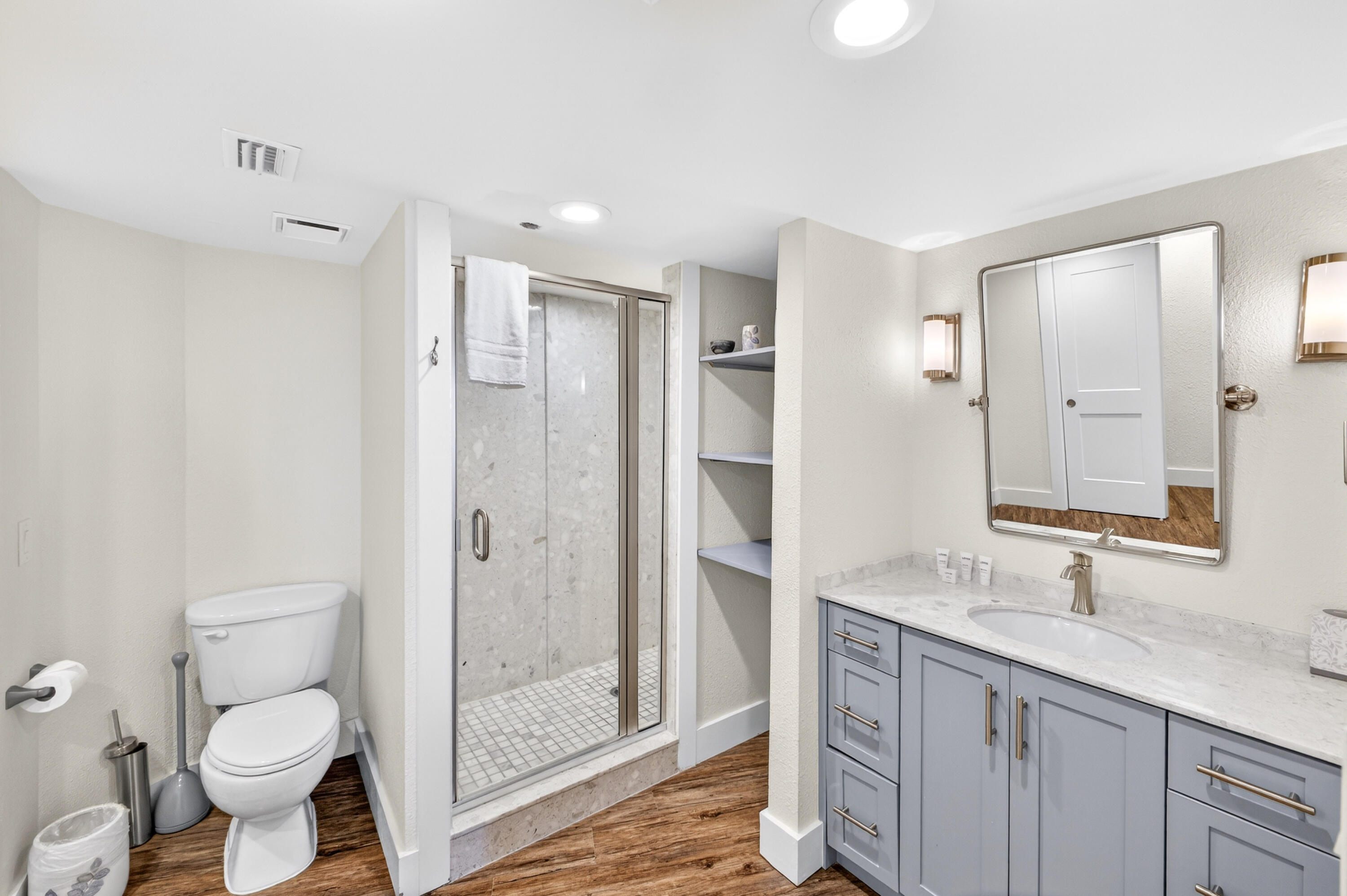 4024 Beachside One Drive 4024