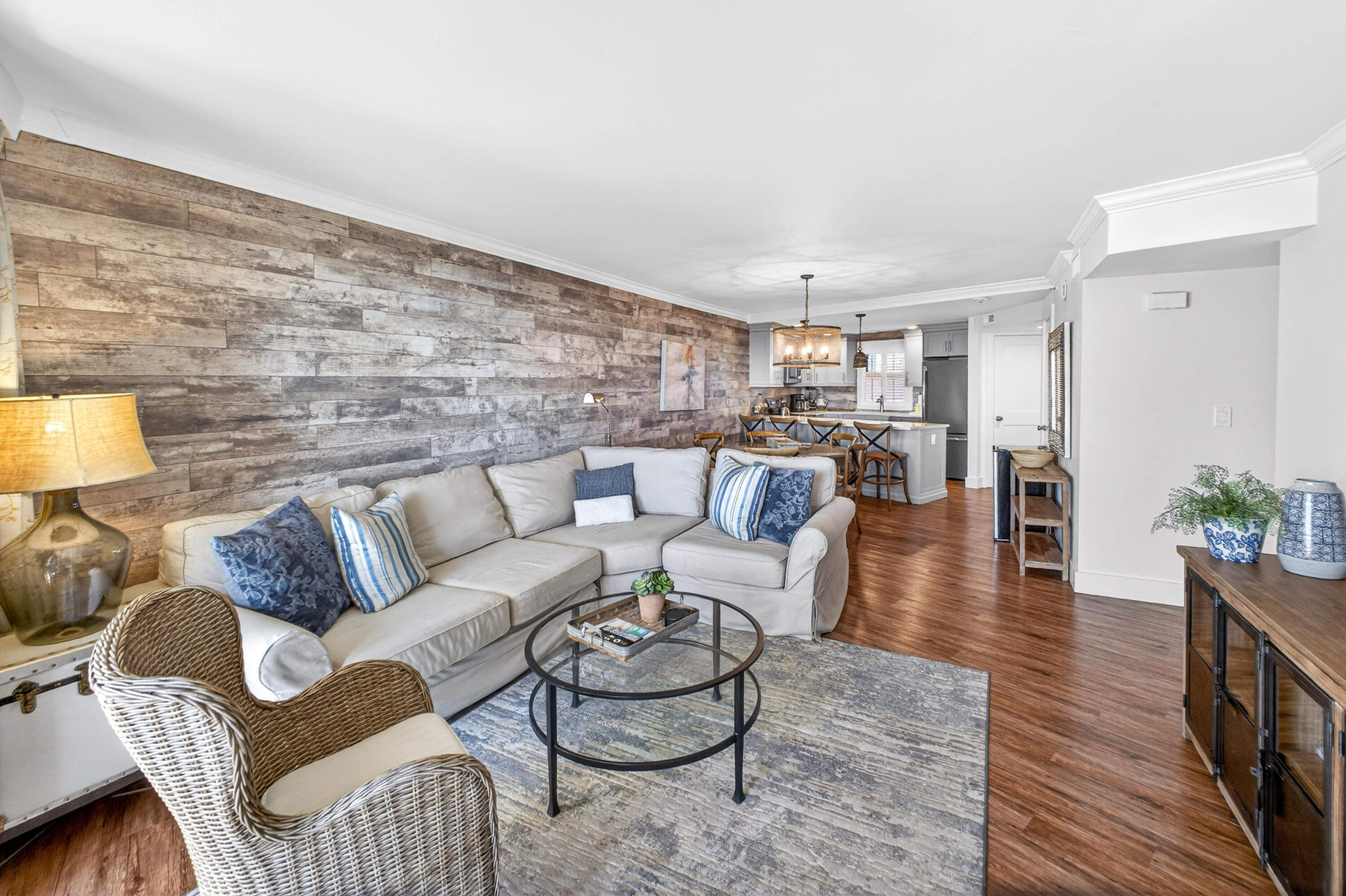 4024 Beachside One Drive 4024