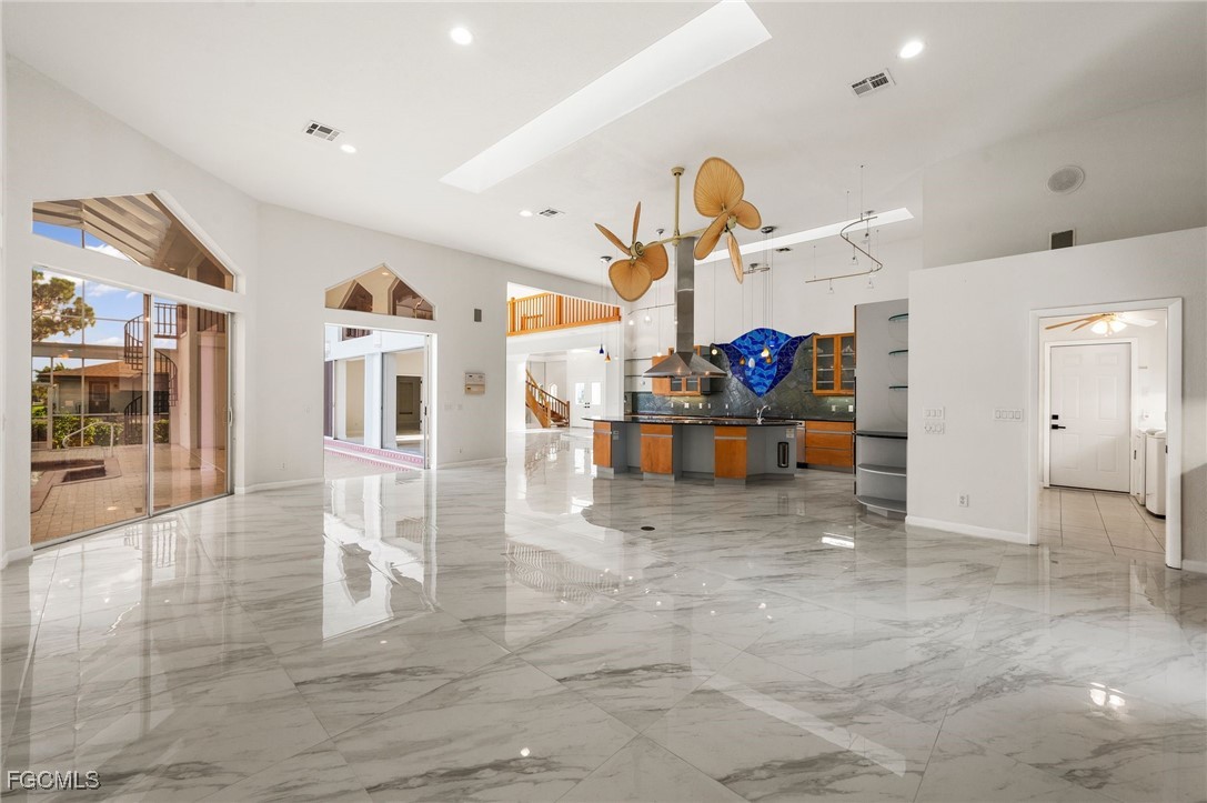 4323 Rock Creek DR