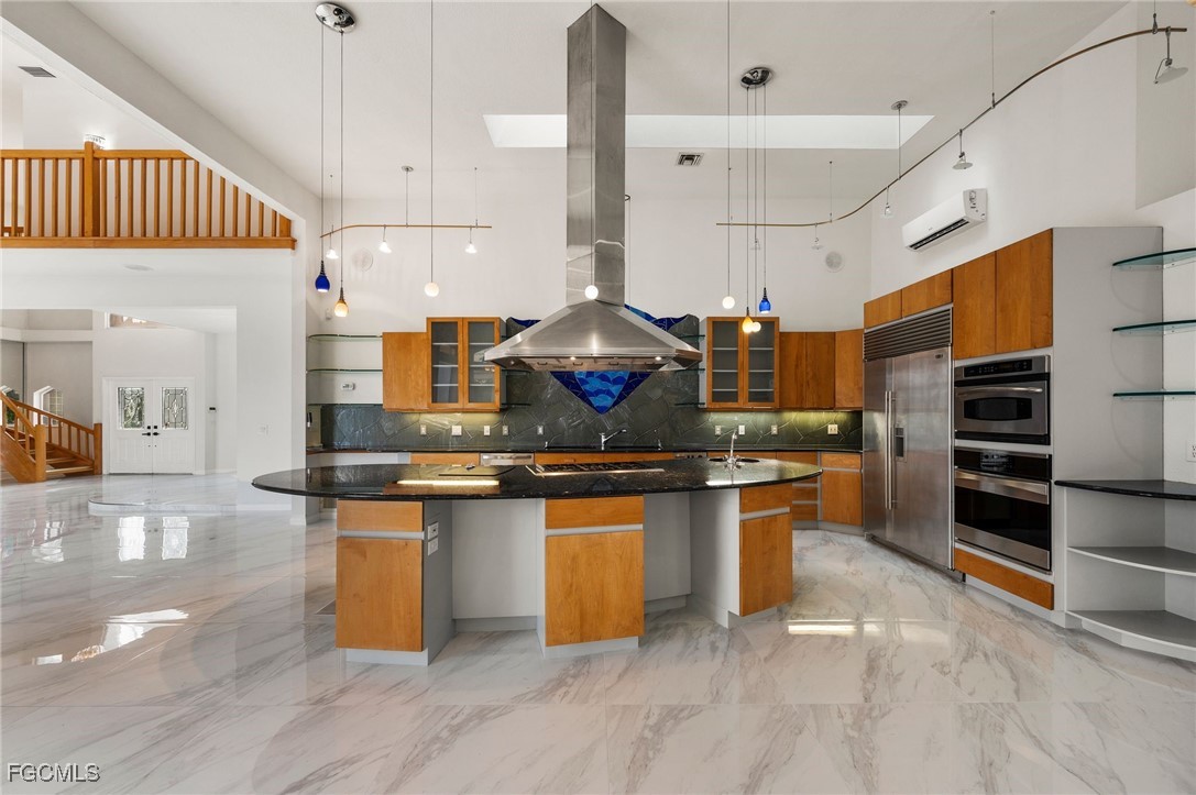 4323 Rock Creek DR