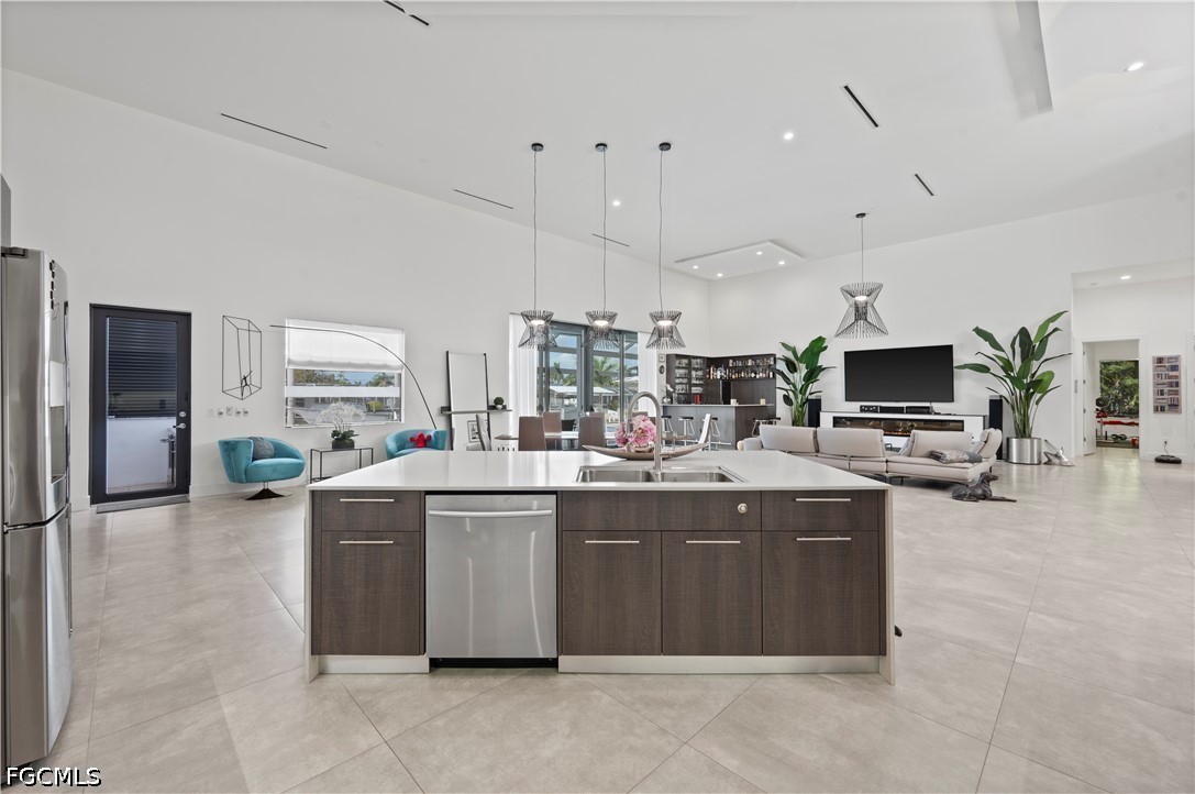 5324 Mayfair CT