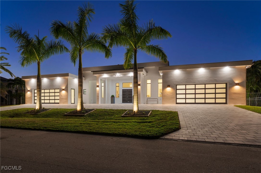 5324 Mayfair CT