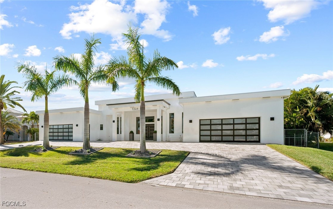 5324 Mayfair CT