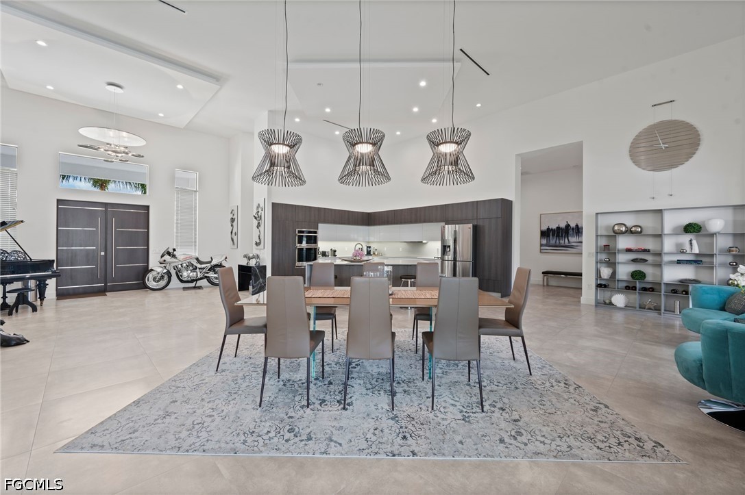 5324 Mayfair CT