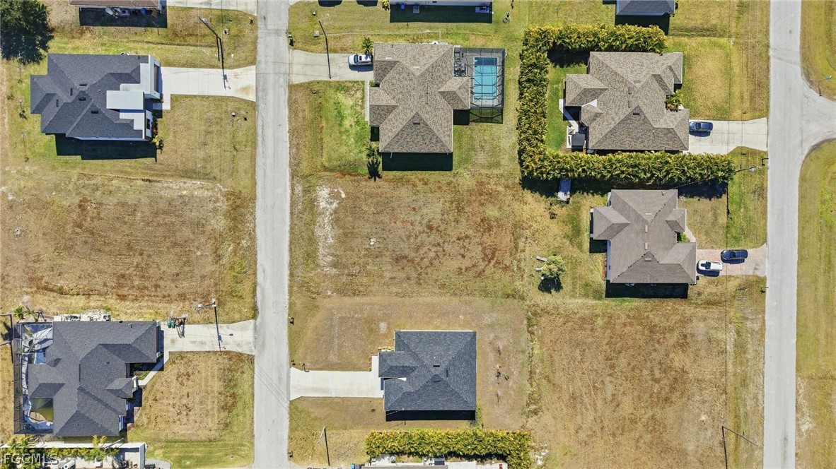 302 NW 27th AVE