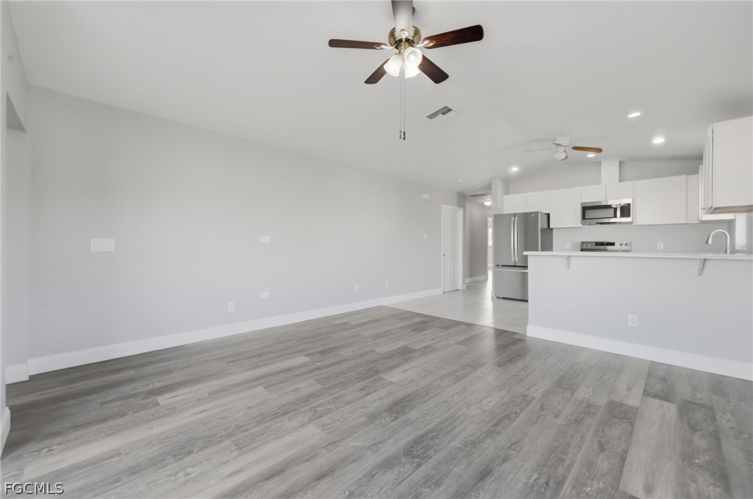 2912/2914 Santa Barbara BLVD