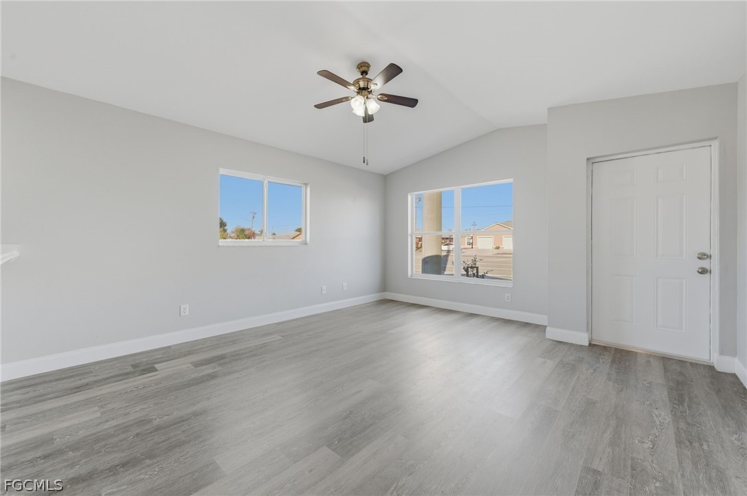 2912/2914 Santa Barbara BLVD