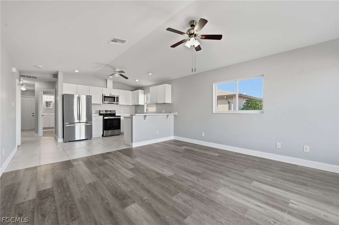 2912/2914 Santa Barbara BLVD