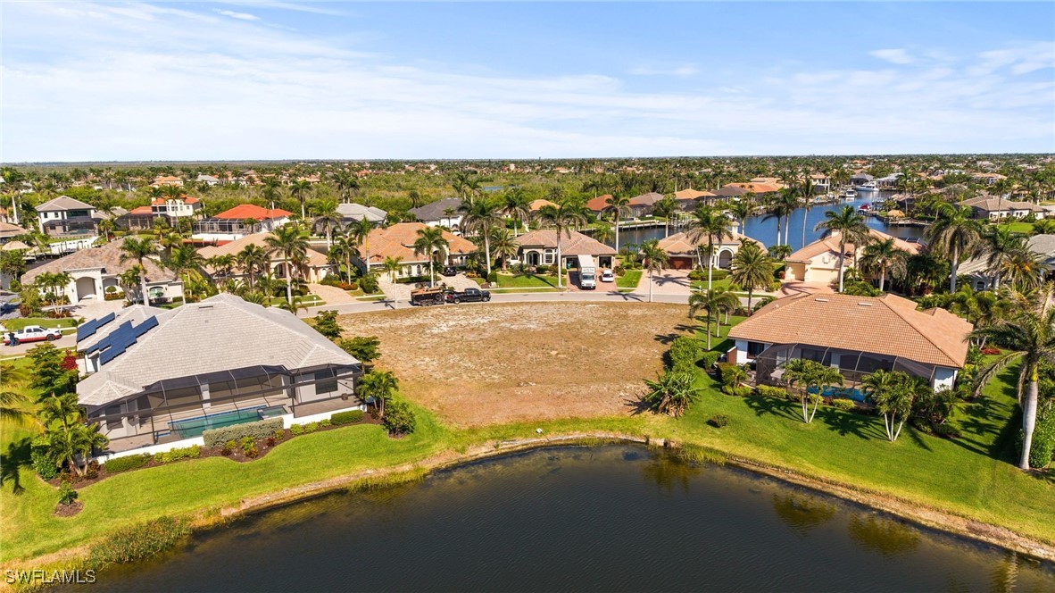 1922 Harbour CIR