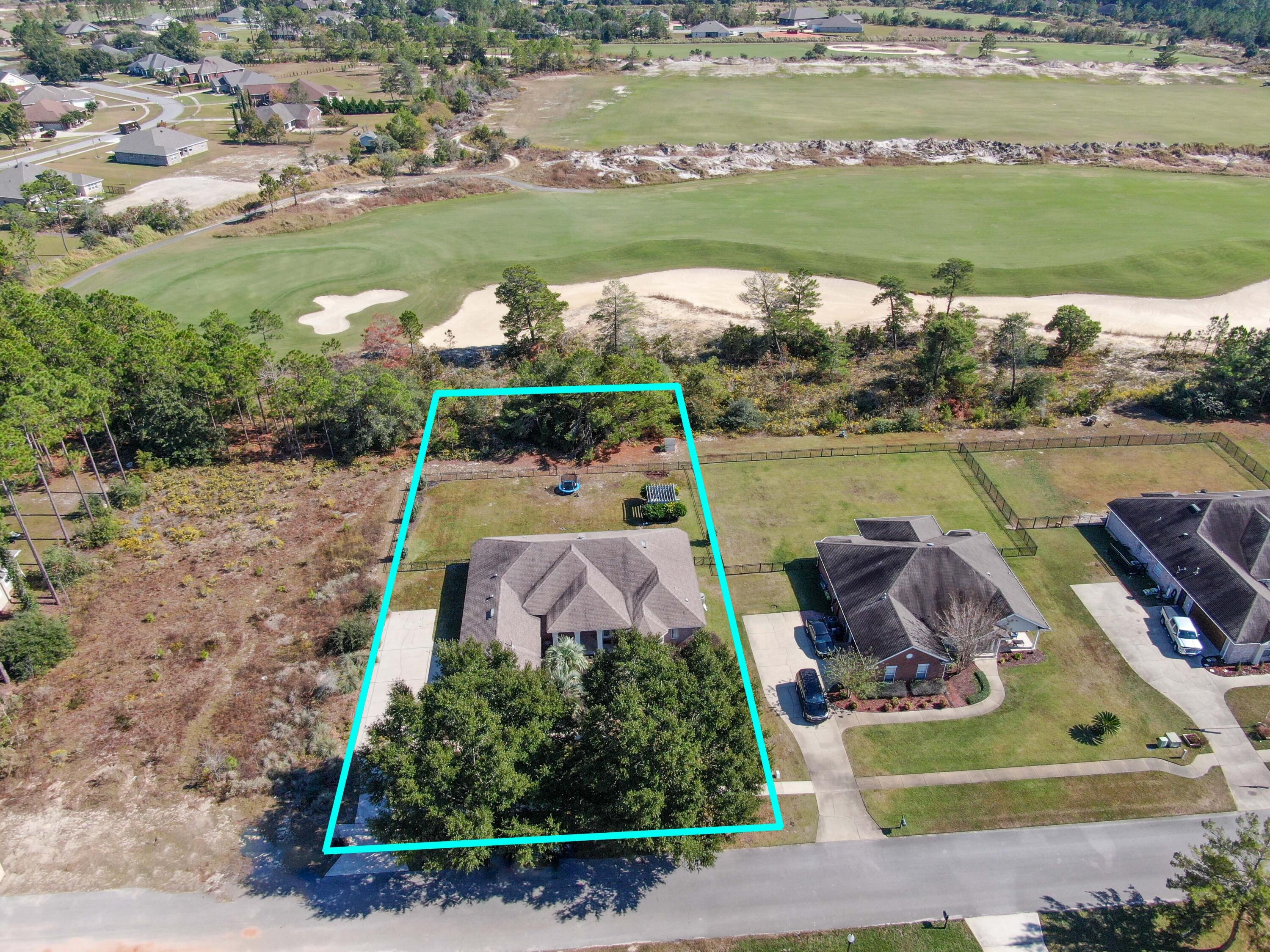 538 W Club House Drive