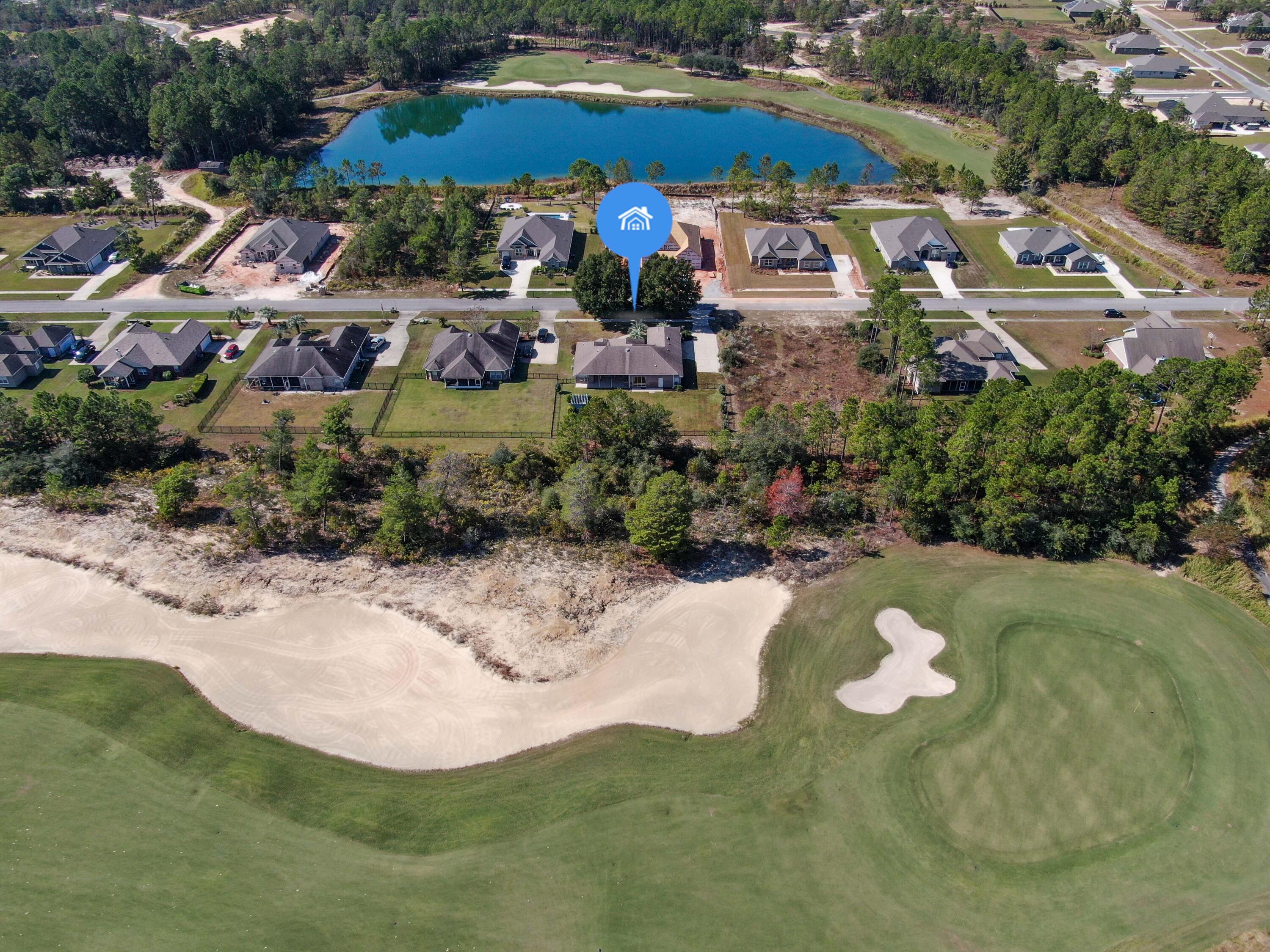 538 W Club House Drive