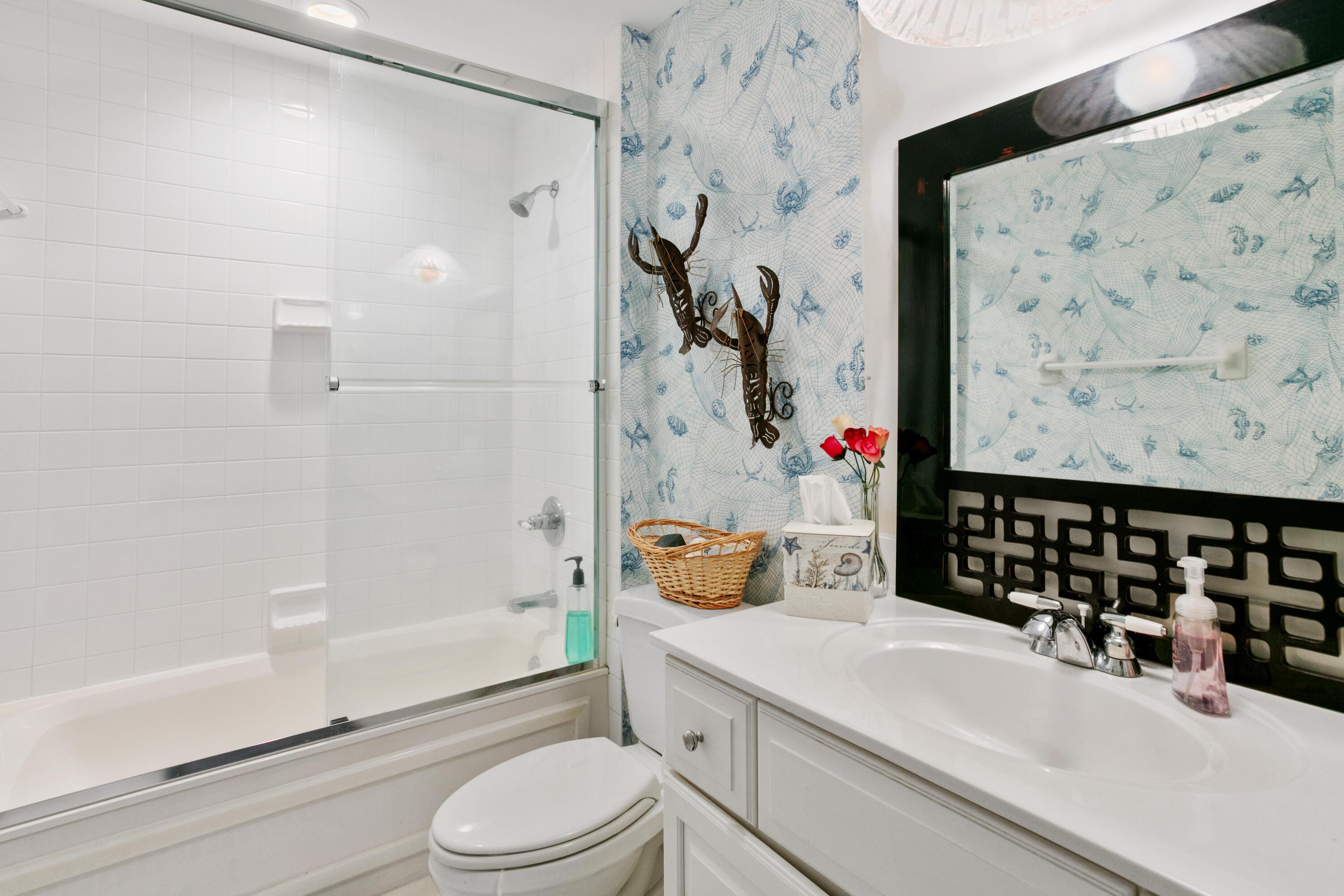 4648 Southwinds Drive, 4648