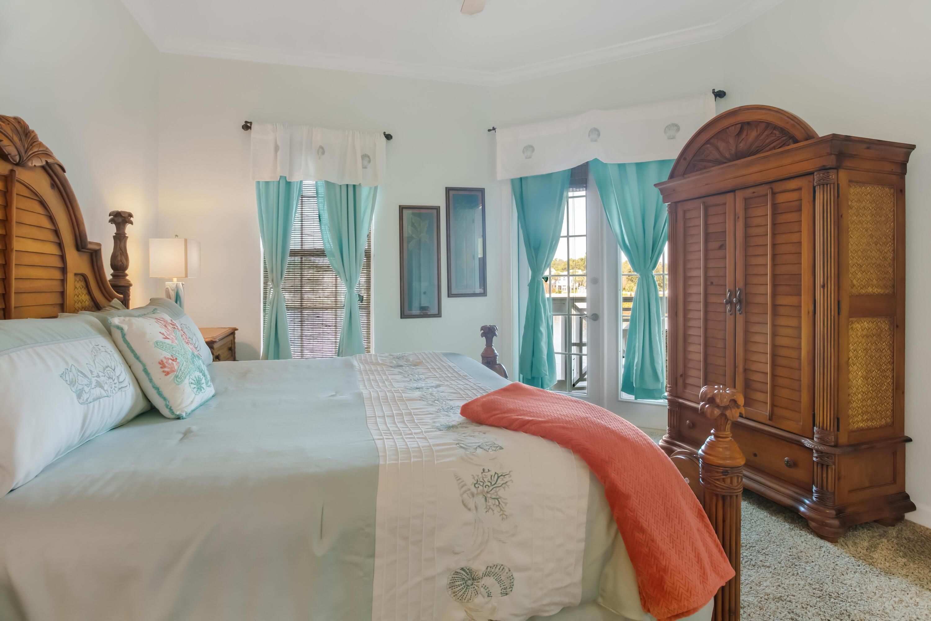 2233 Crystal Cove Lane, 2233
