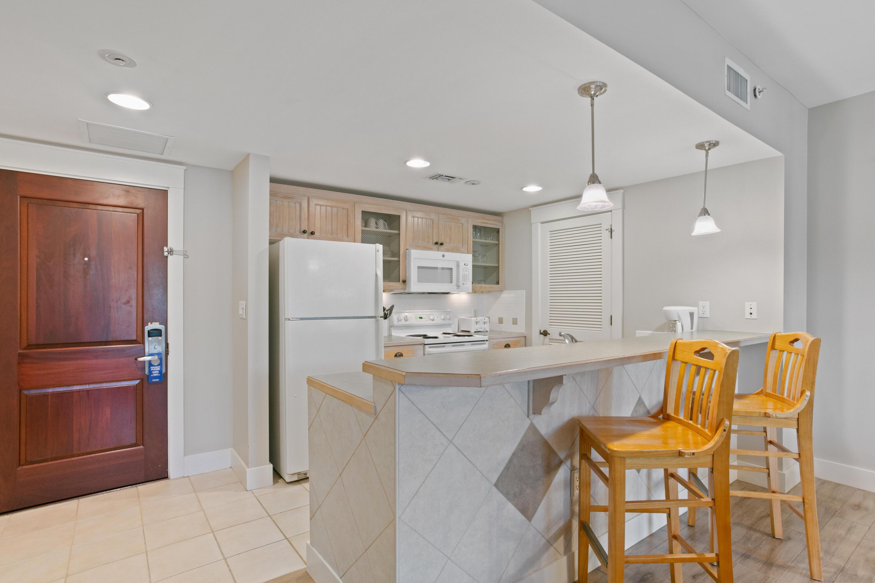 9300 Baytowne Wharf Boulevard, 310