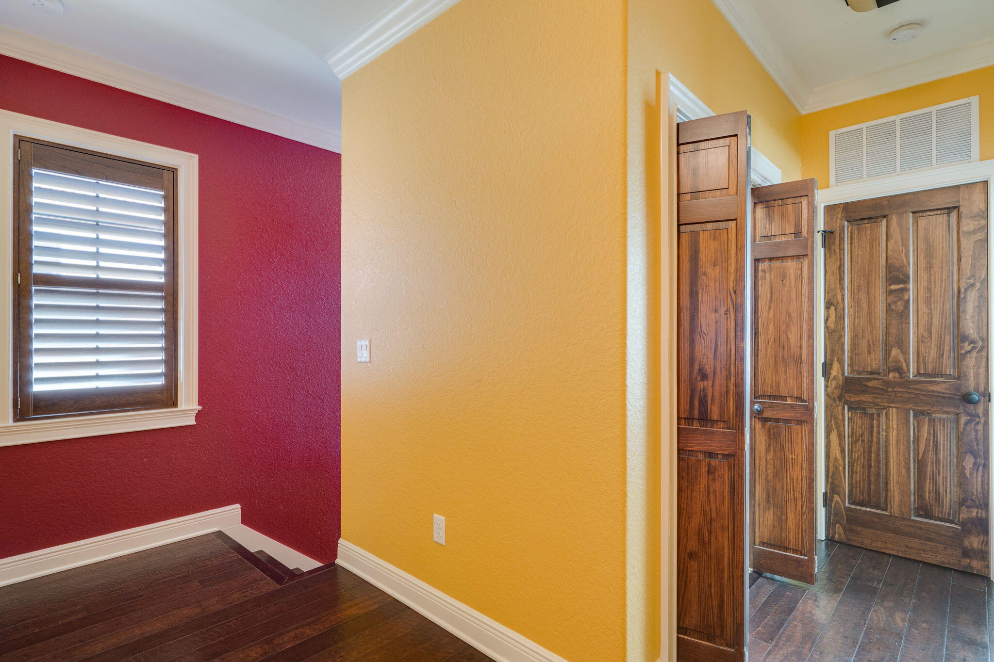 1931 Boardwalk Drive