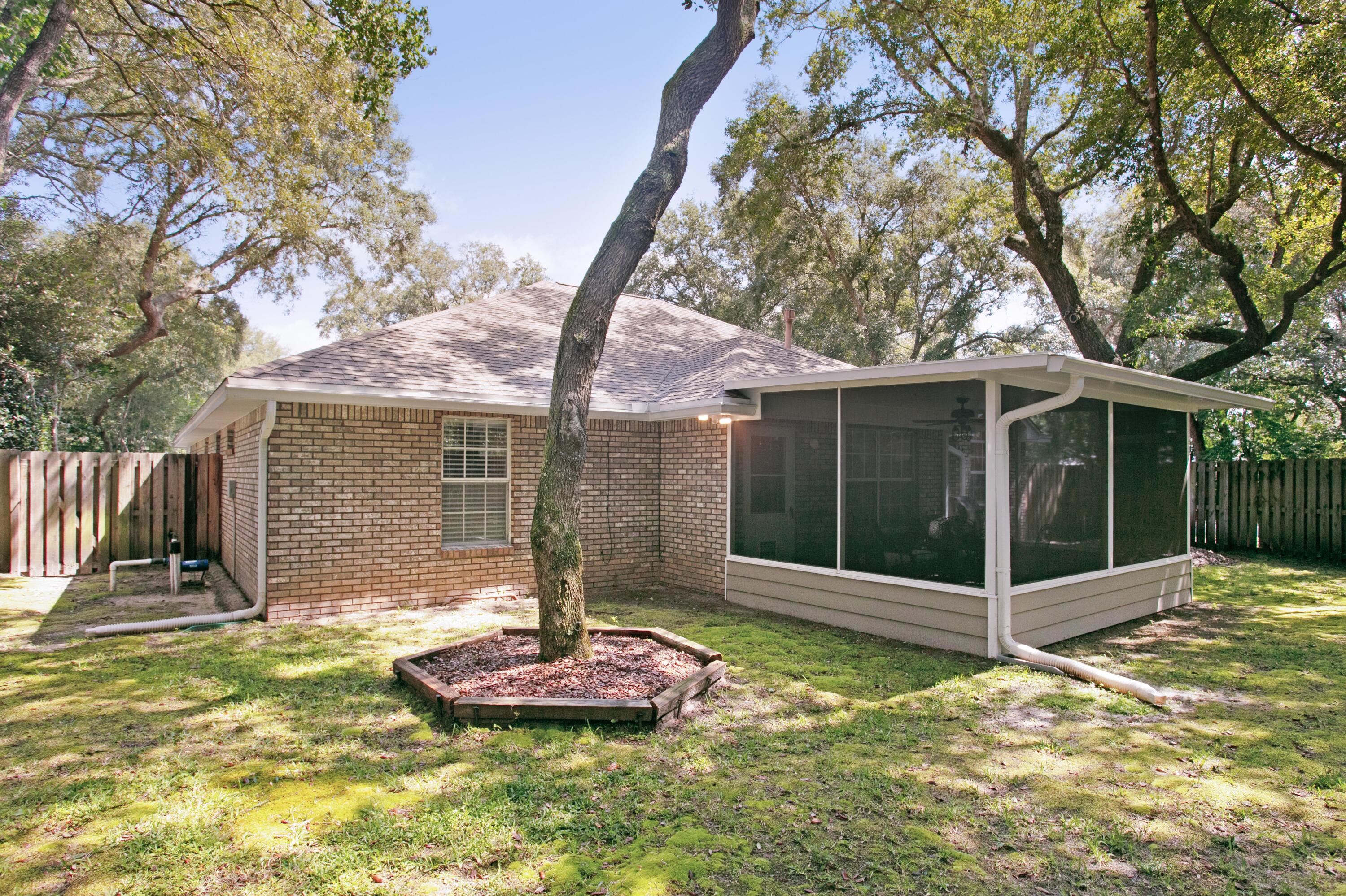 1708 Ashview Cove