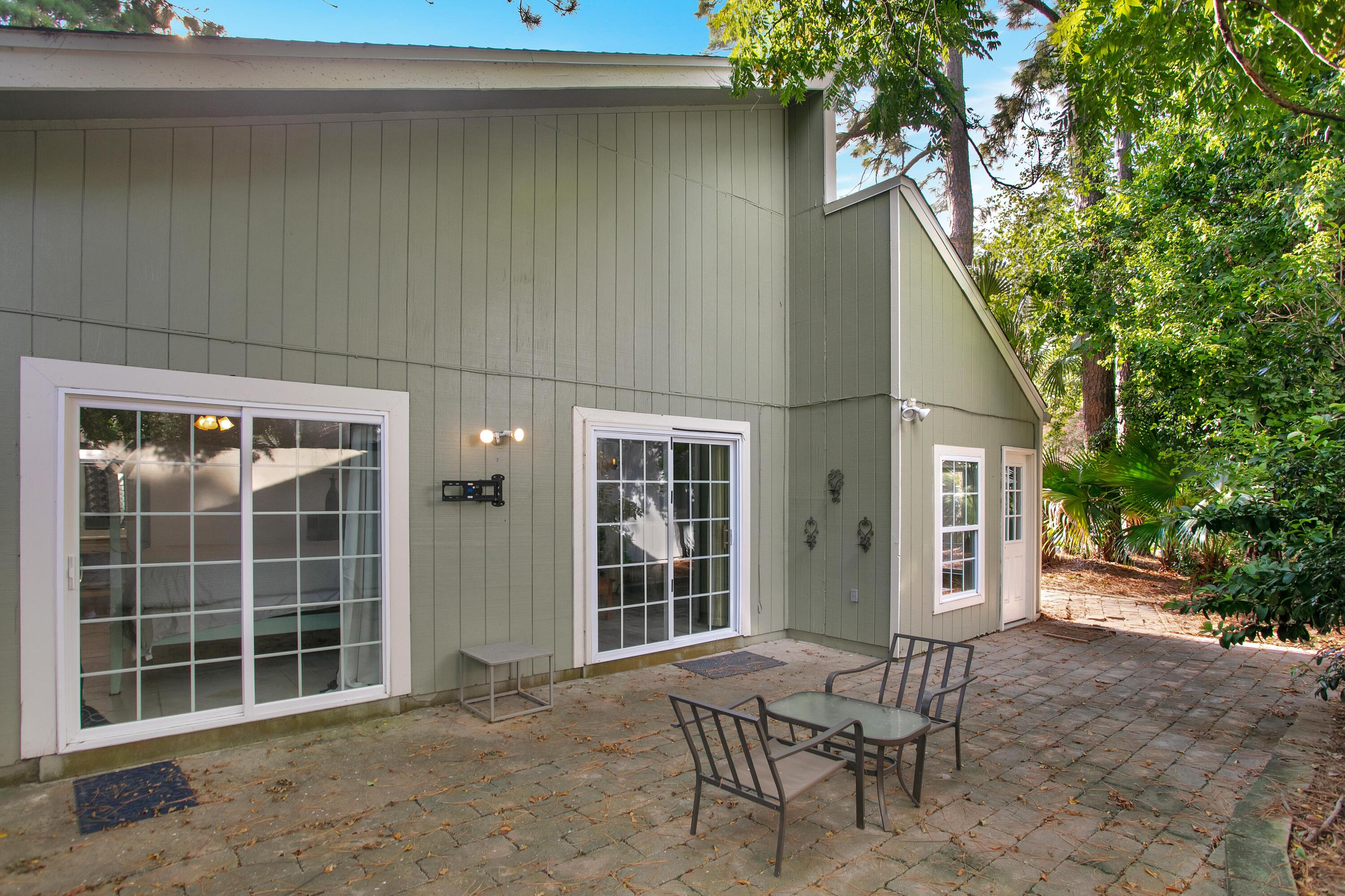 496 Linkside Drive