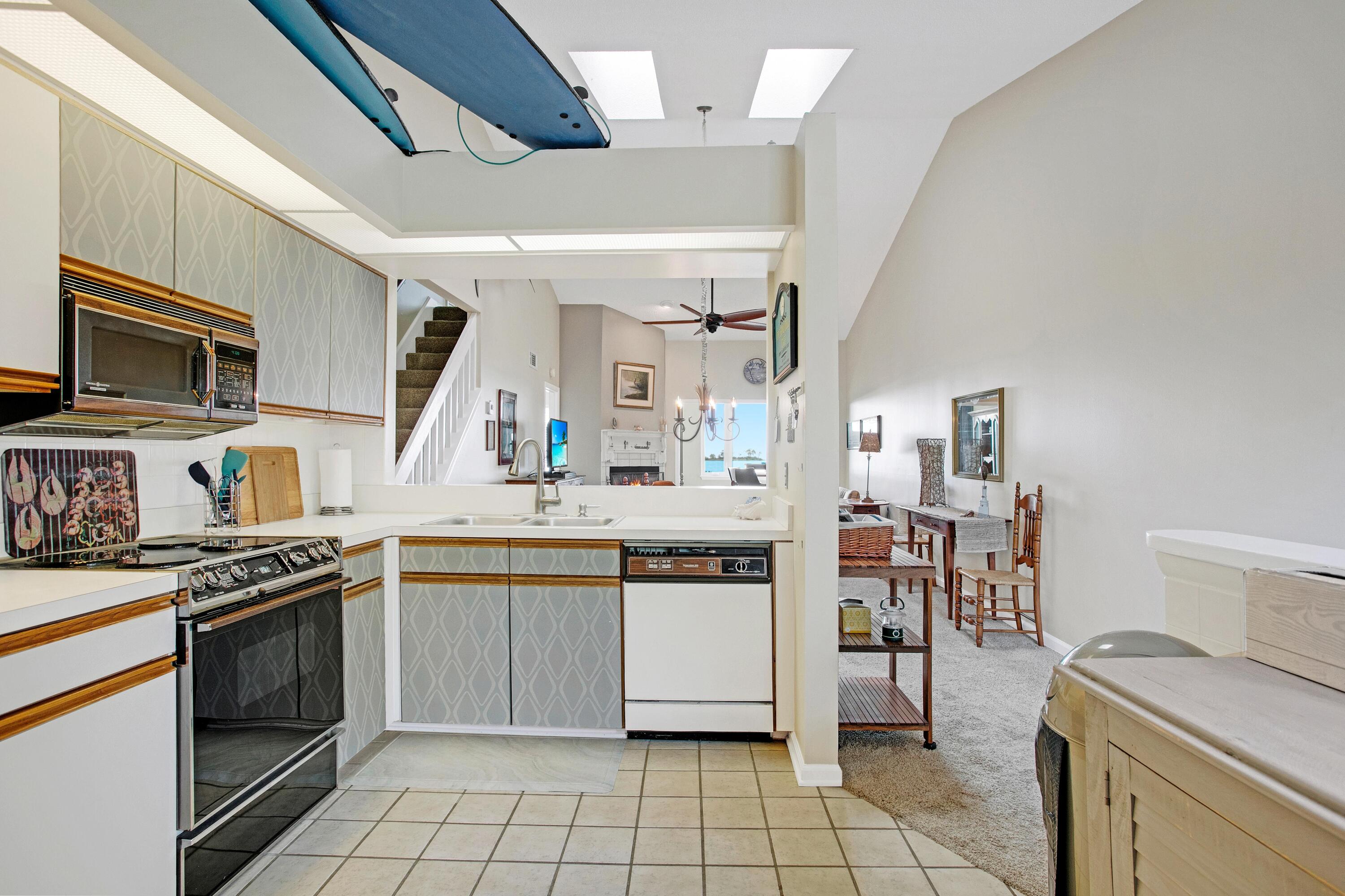 8995 Heron Walk Drive, 8995