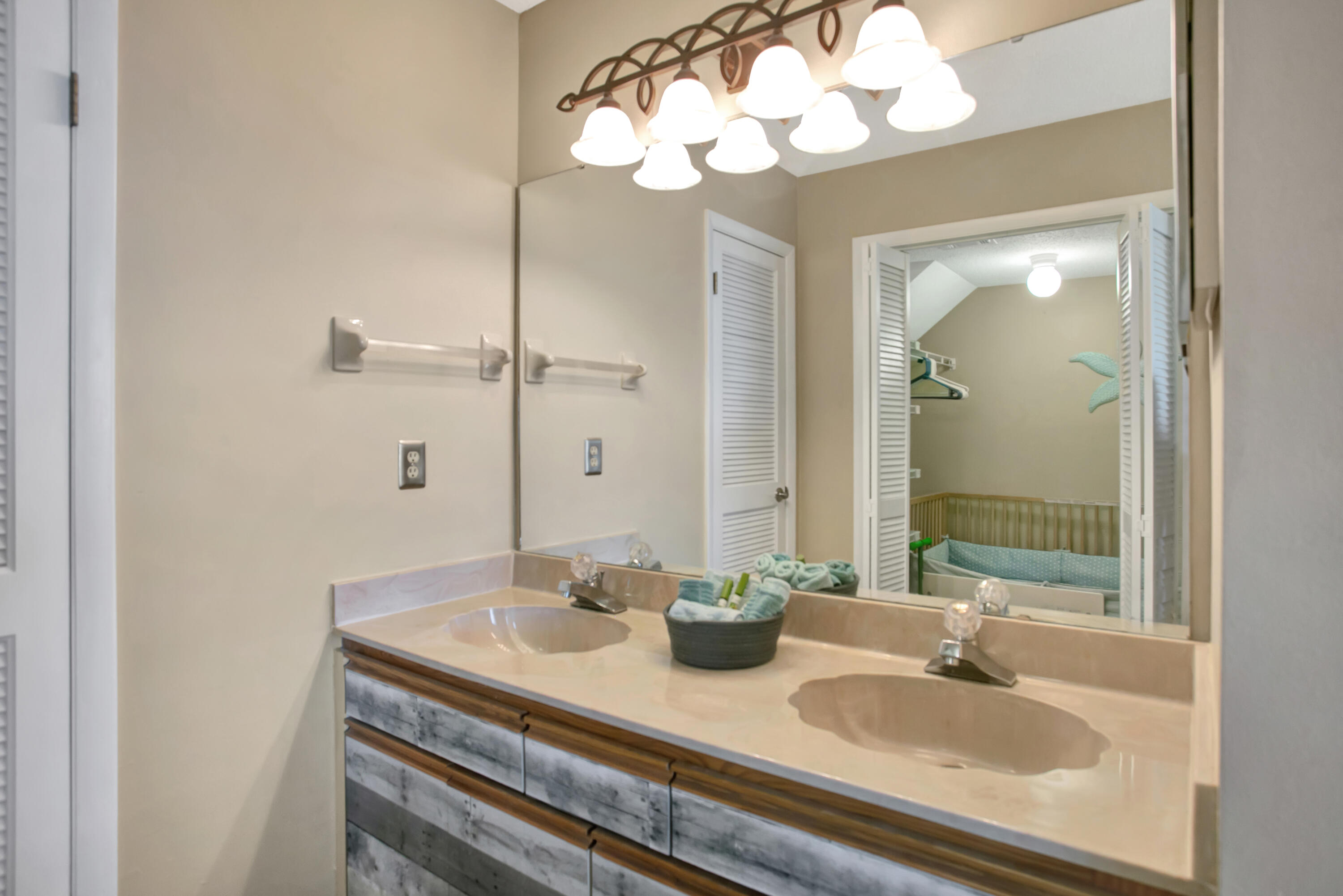 8995 Heron Walk Drive, 8995