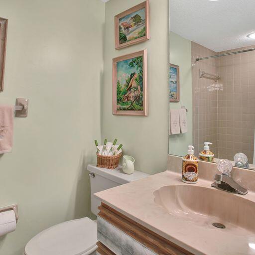 8995 Heron Walk Drive, 8995