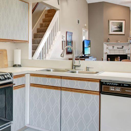 8995 Heron Walk Drive, 8995