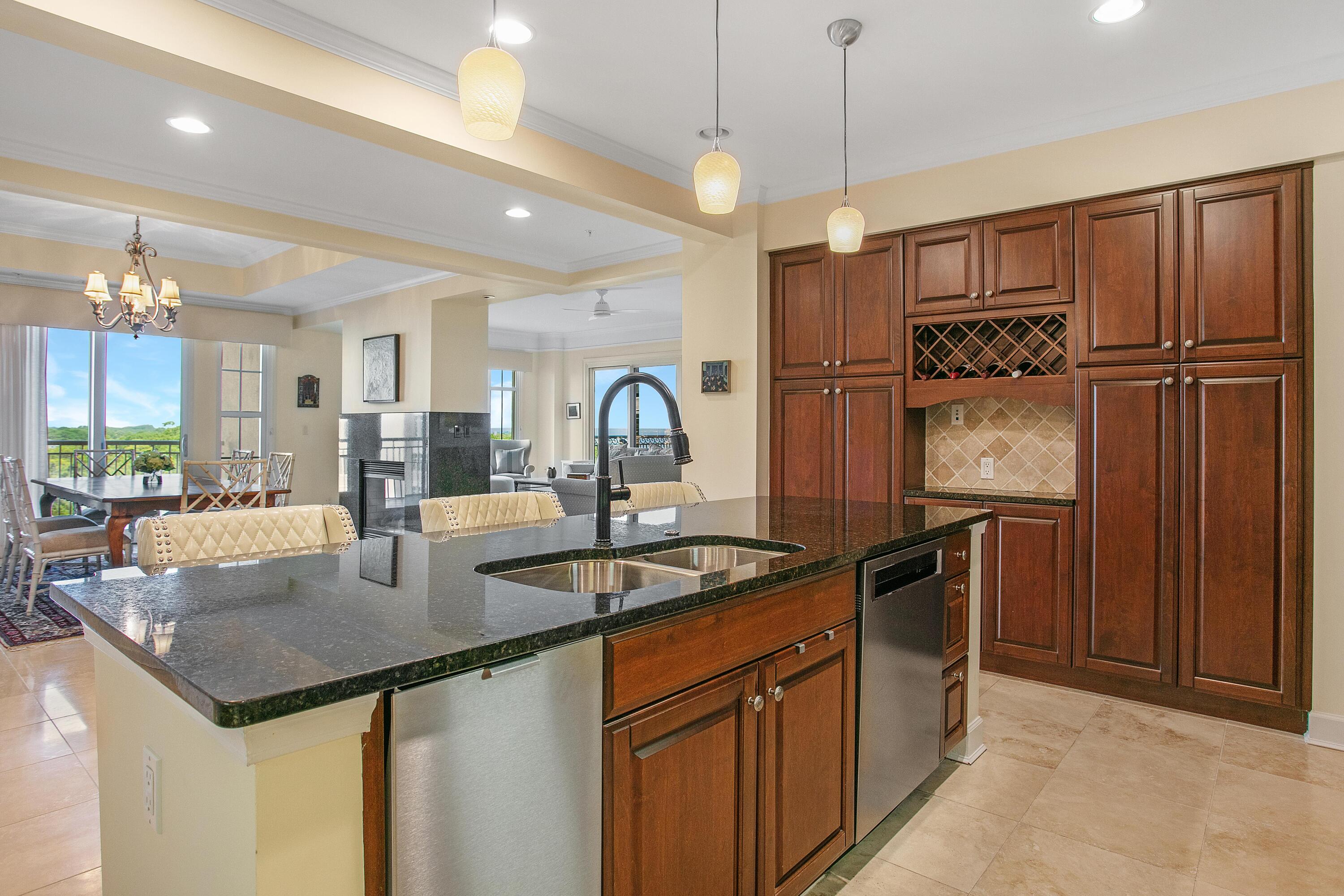404 Kelly Plantation Drive, 606