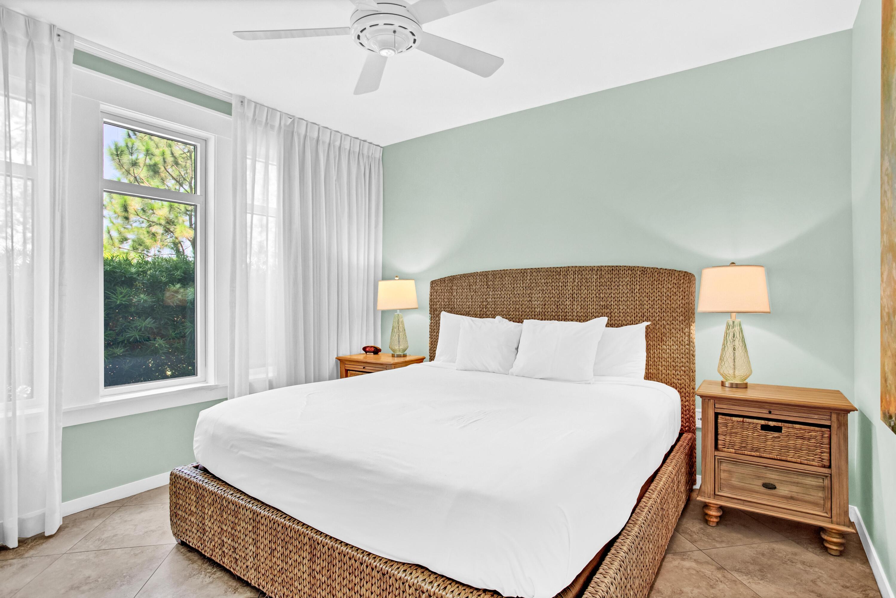 9800 Grand Sandestin Boulevard, 5101/5103