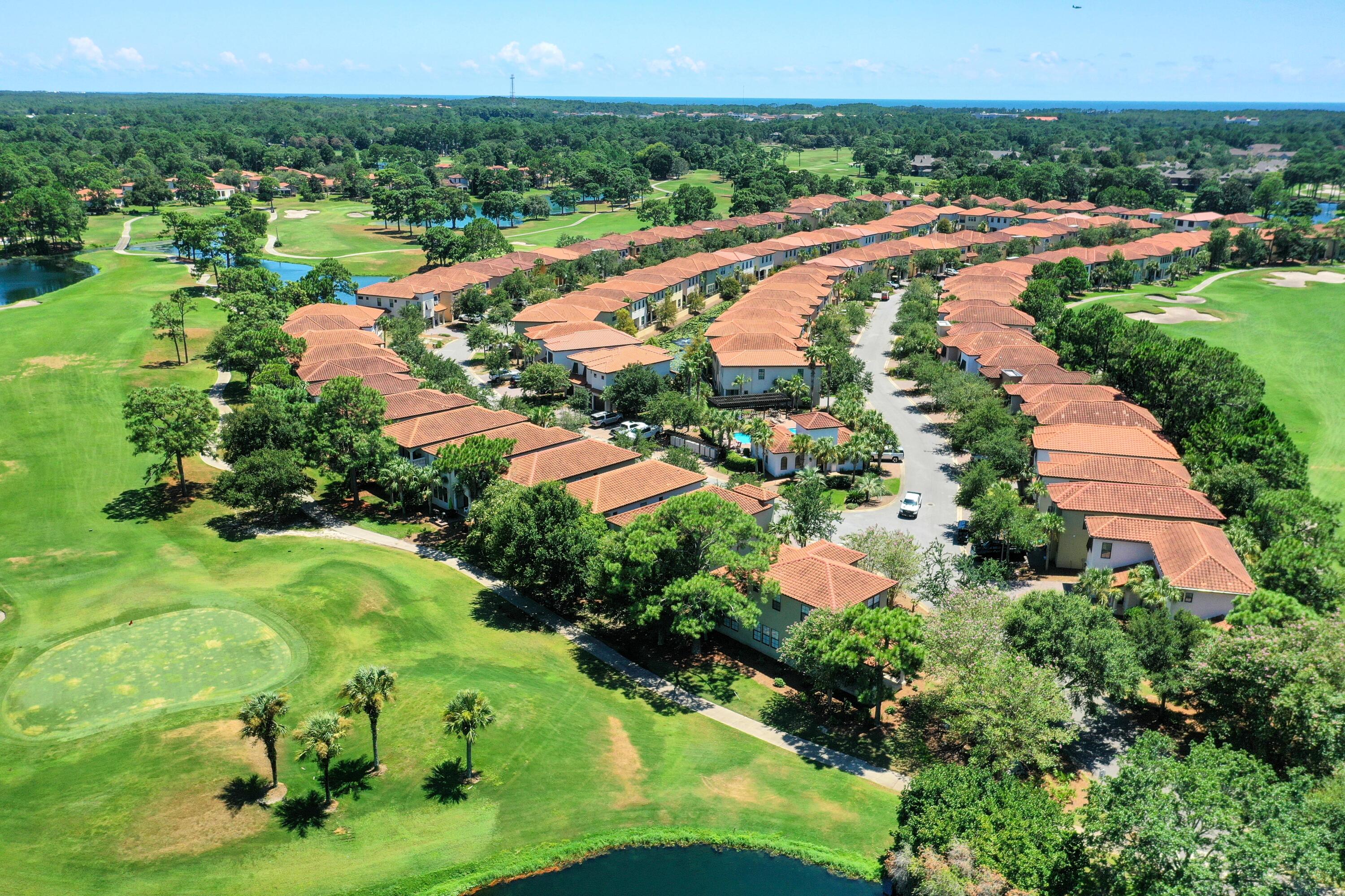 1924 Baytowne Loop