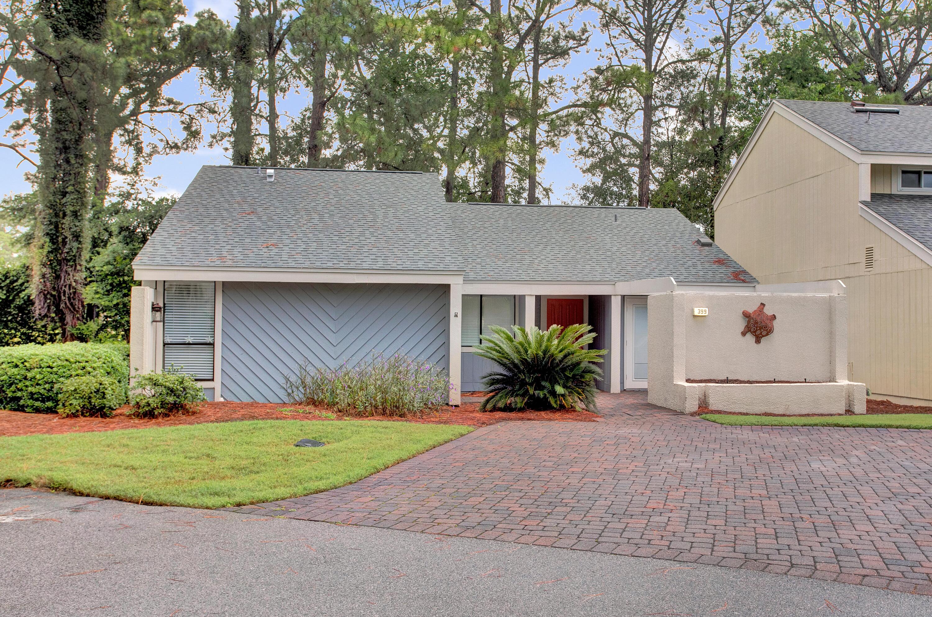 399 Linkside Drive