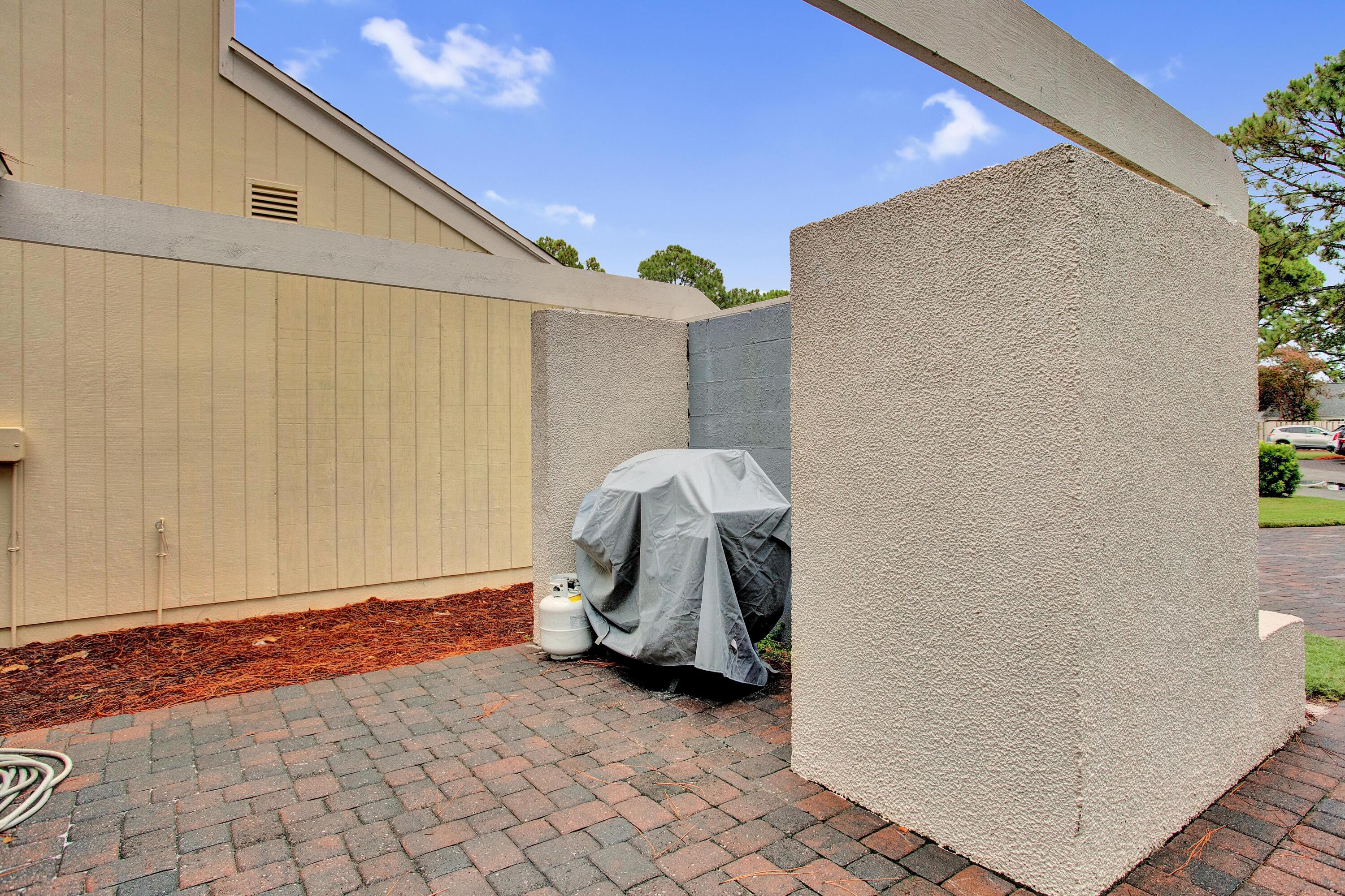 399 Linkside Drive