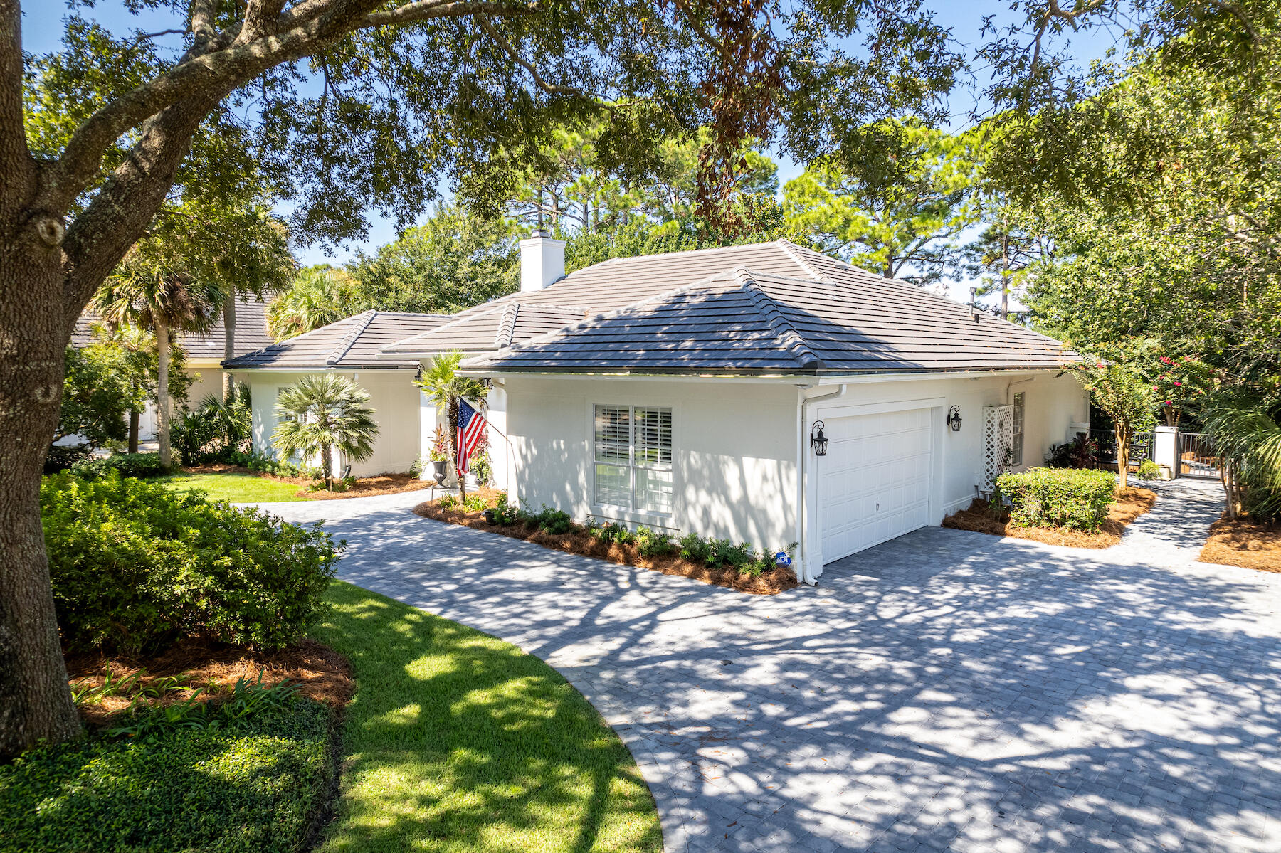 1460 Baytowne E Avenue