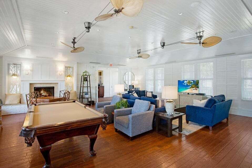 8102 Inspiration Drive, E2
