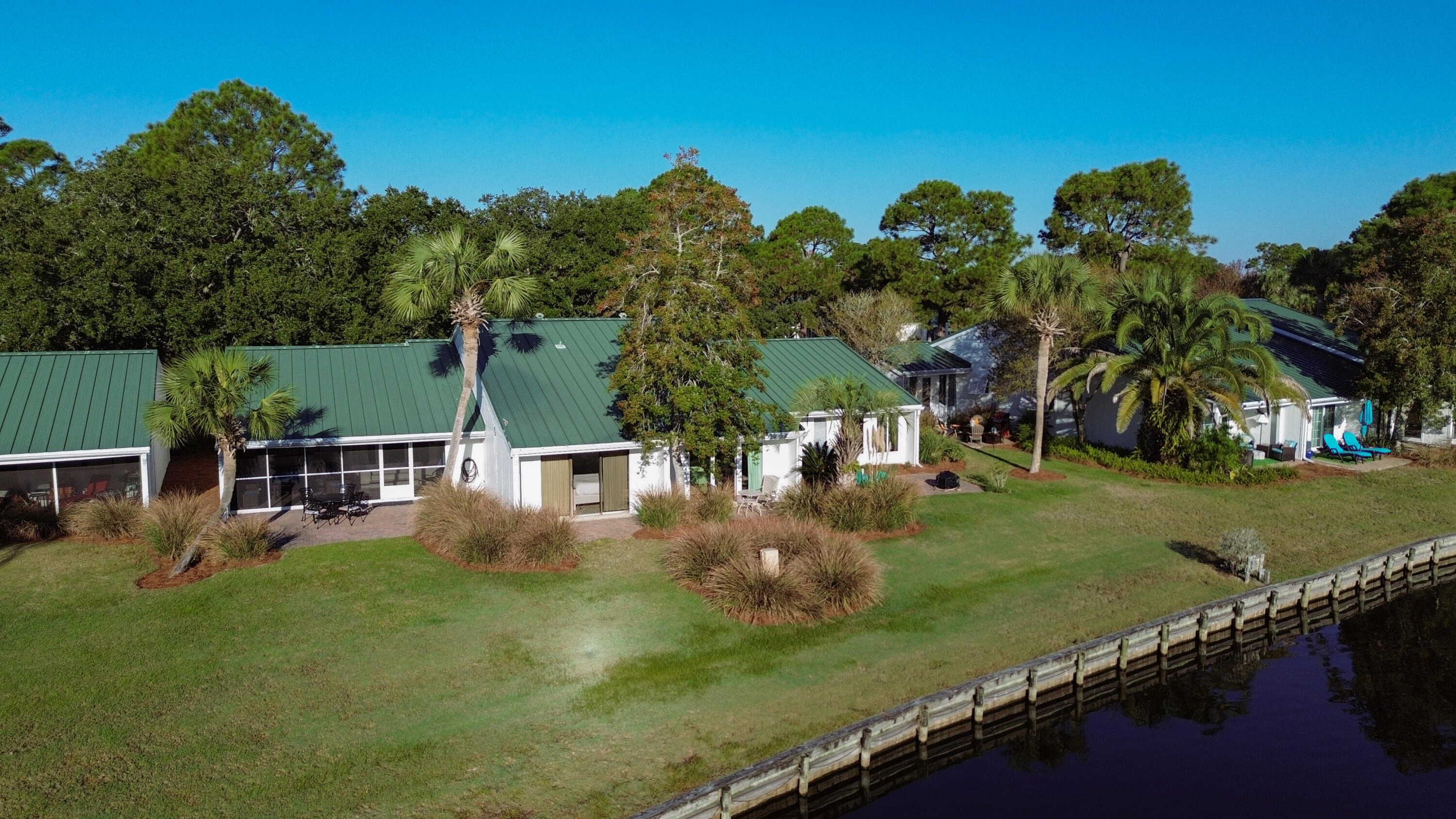 658 Bayou Drive, 658