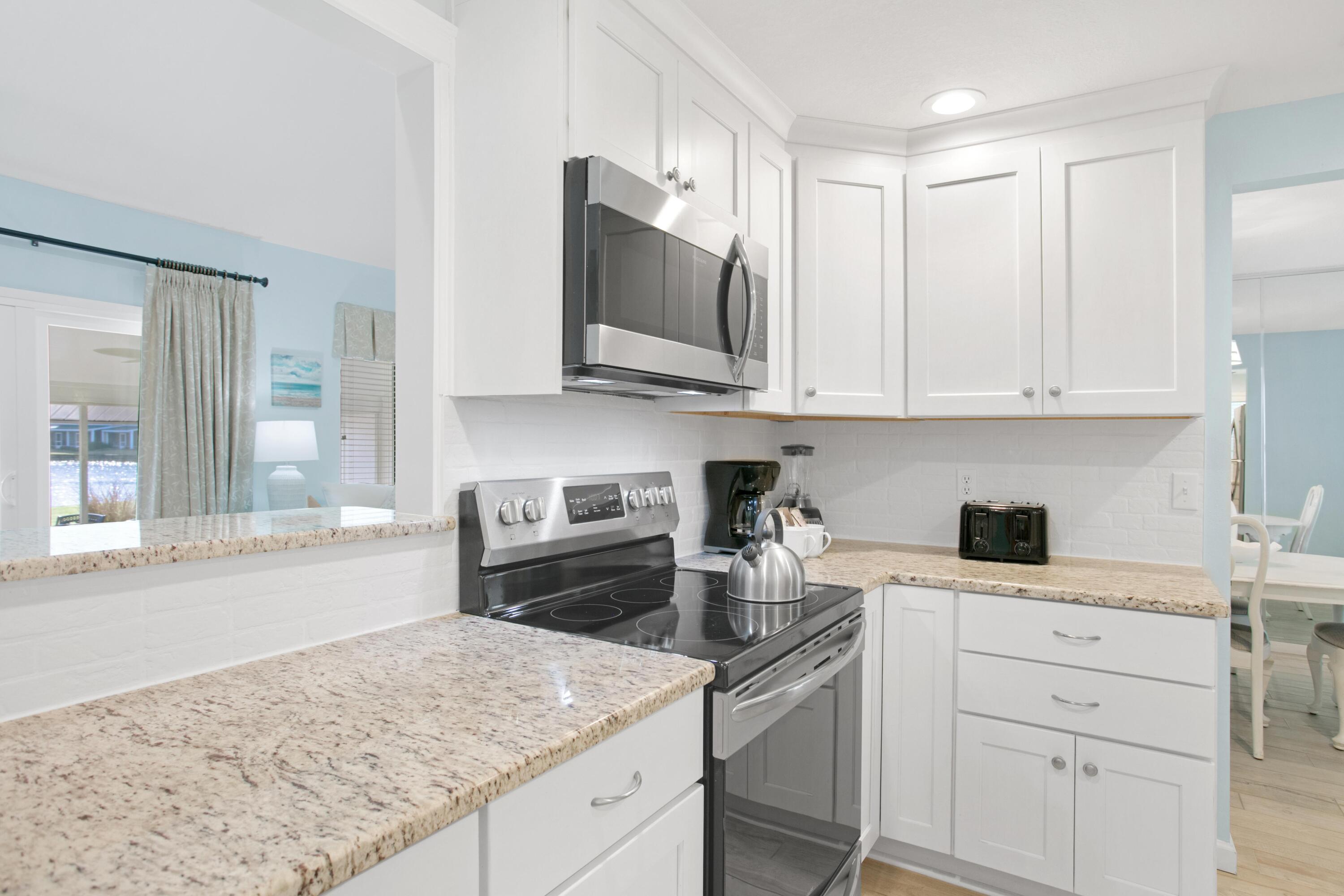 658 Bayou Drive, 658