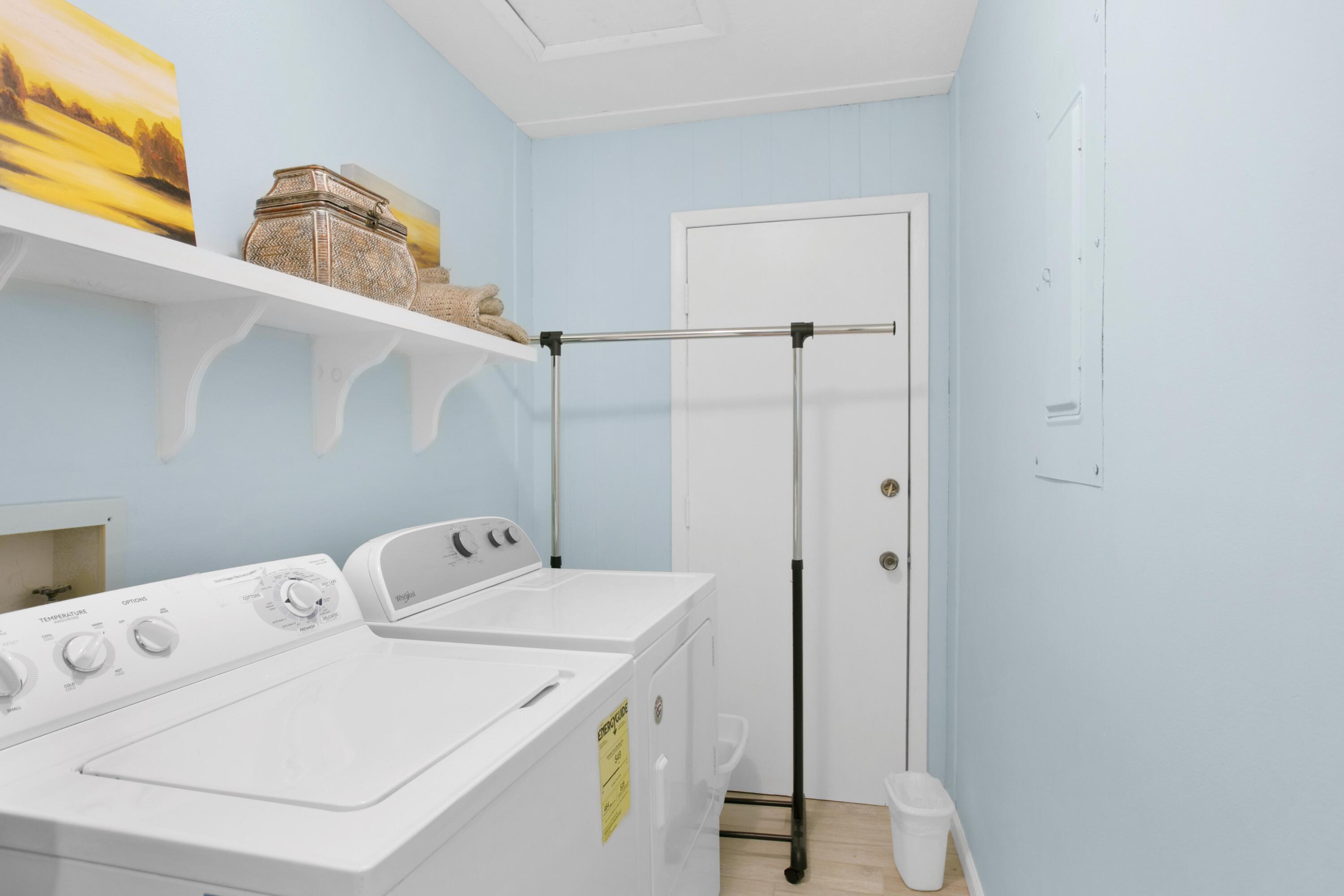 658 Bayou Drive, 658