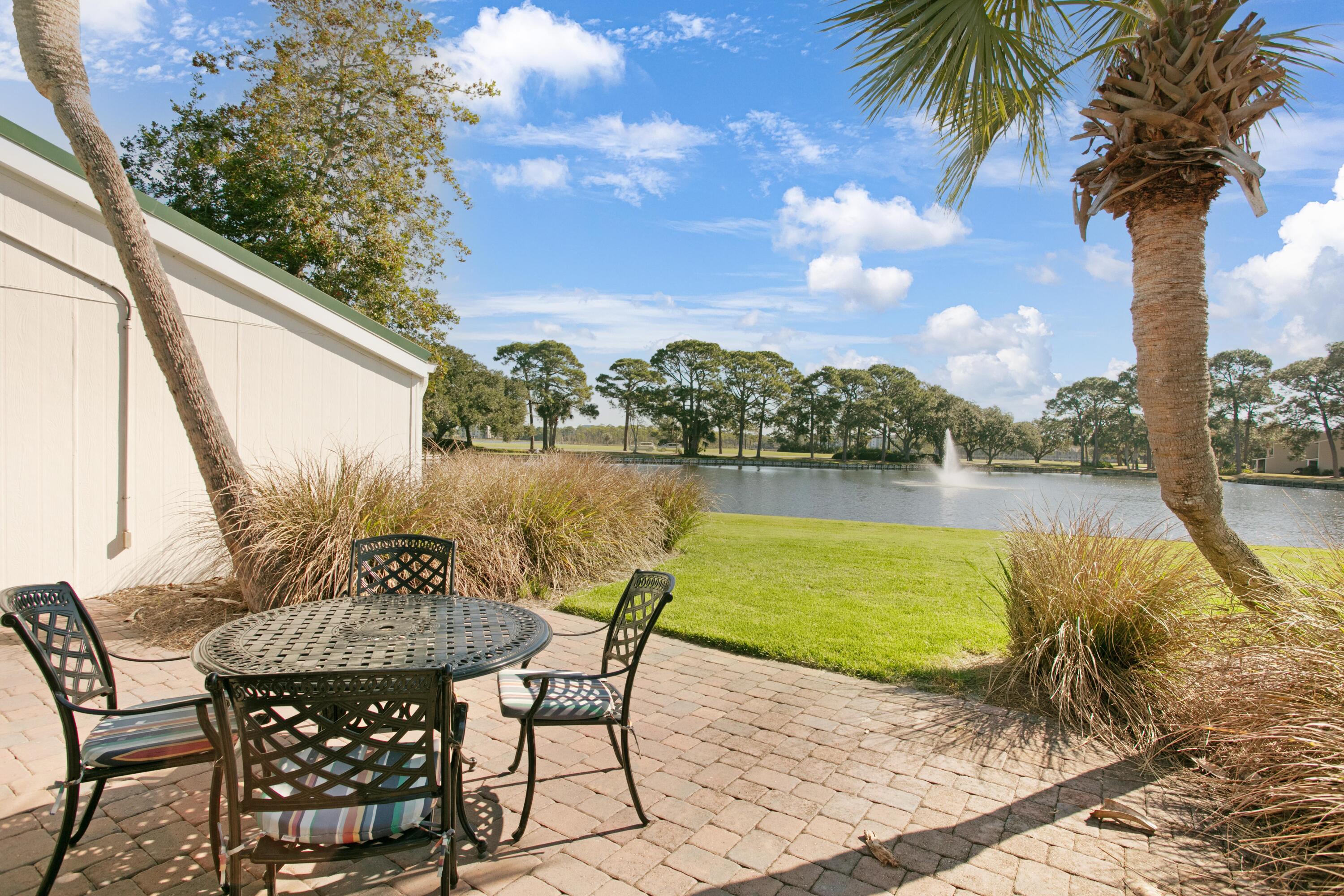 658 Bayou Drive, 658