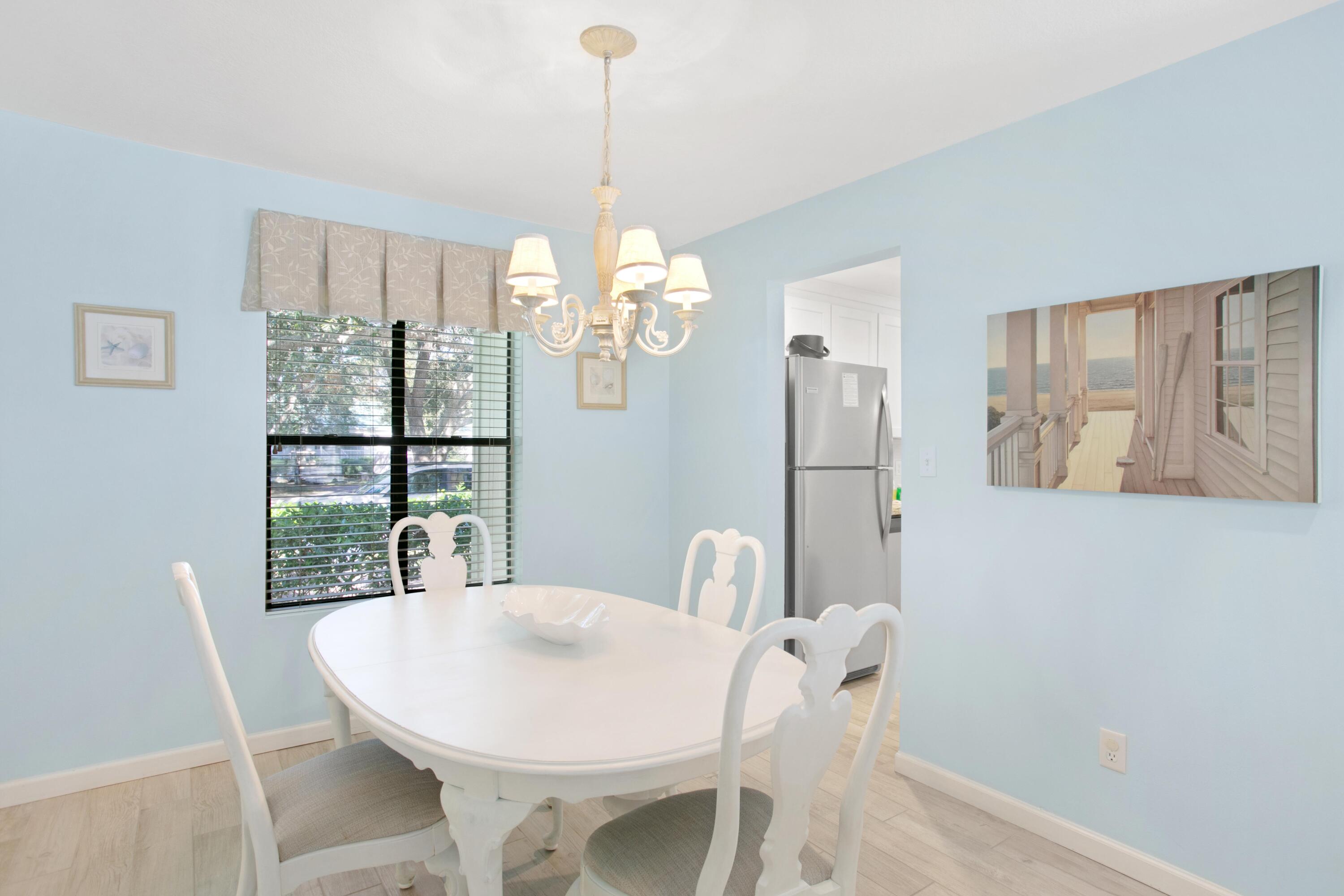 658 Bayou Drive, 658