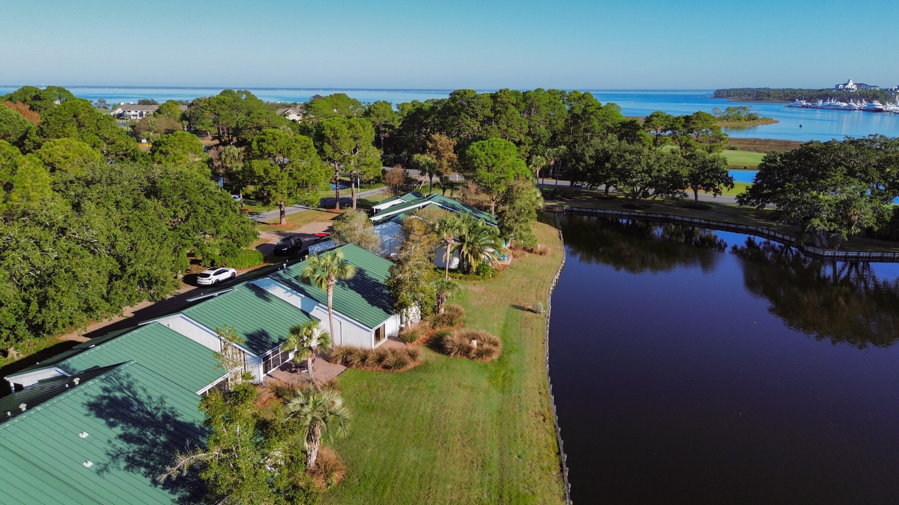 658 Bayou Drive, 658