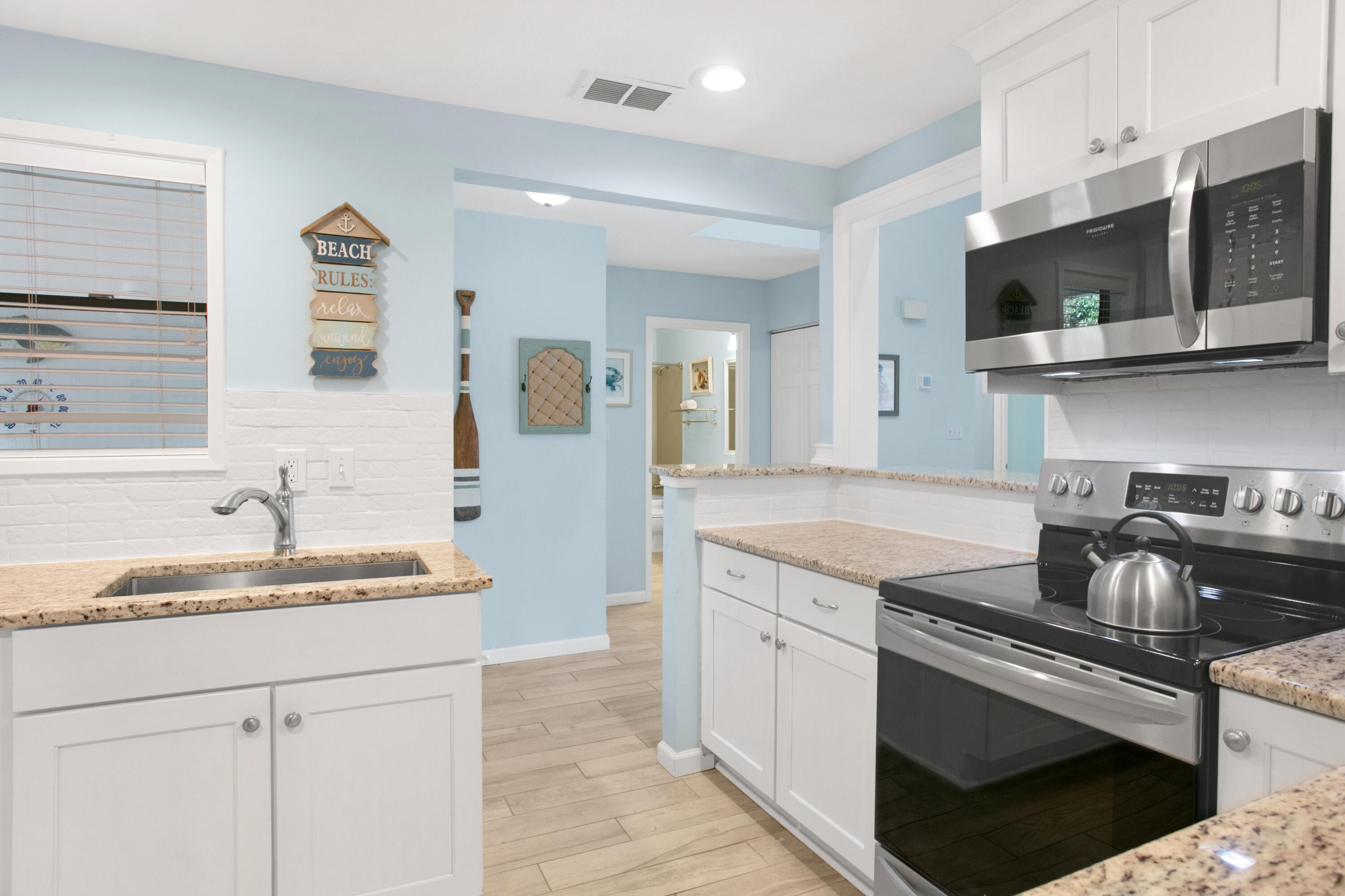 658 Bayou Drive, 658