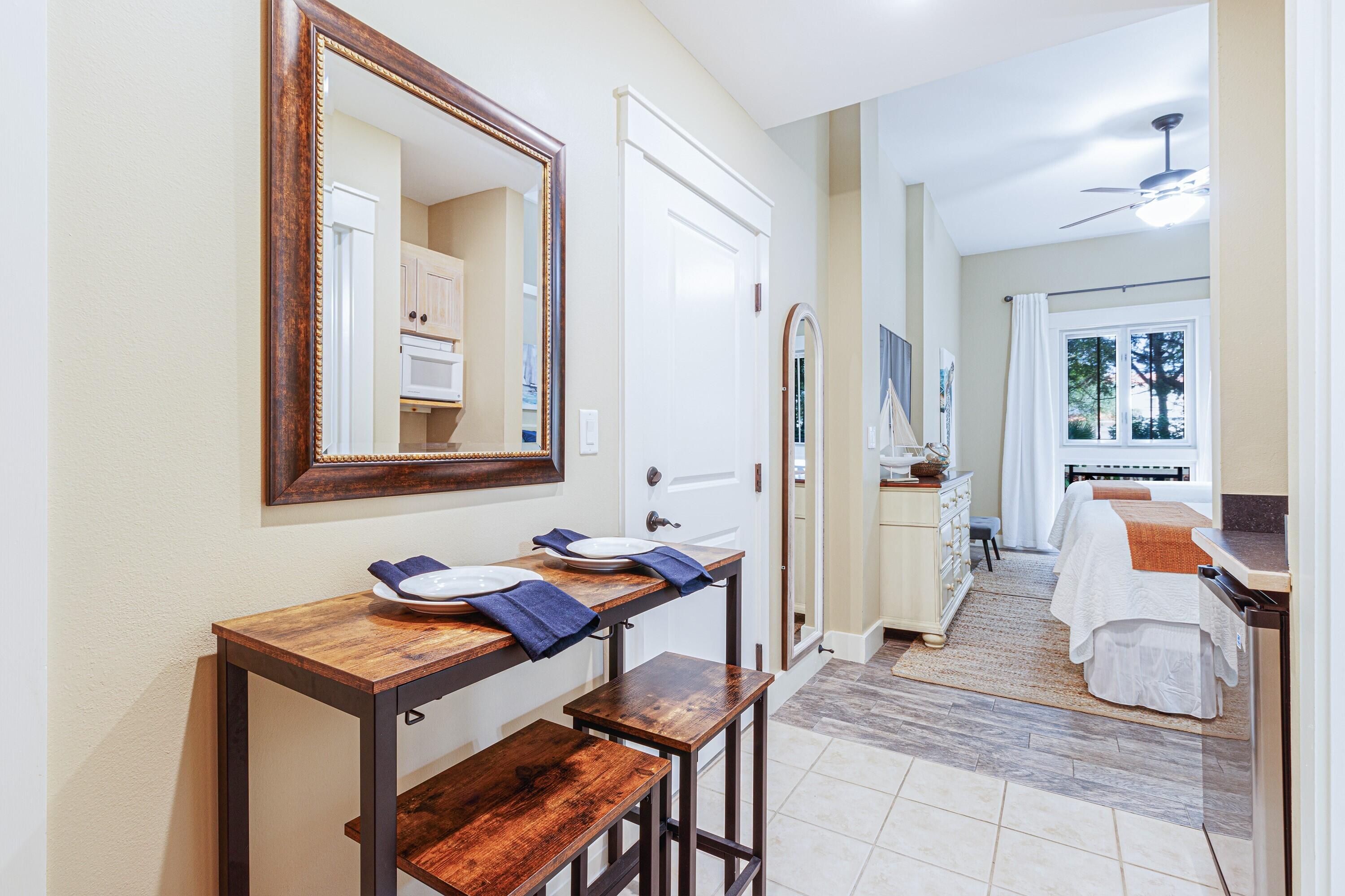 9300 Baytowne Wharf Boulevard, 115/117