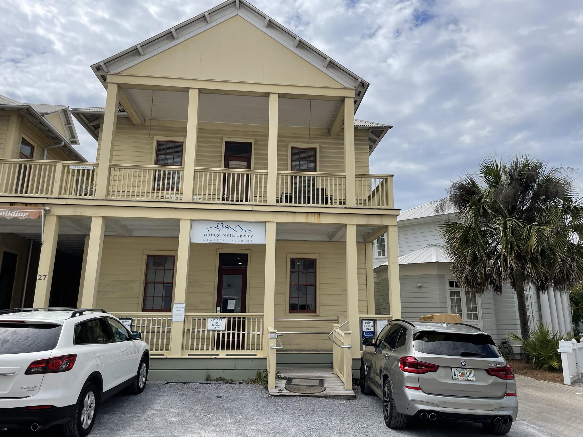 27 Quincy Circle, 2B