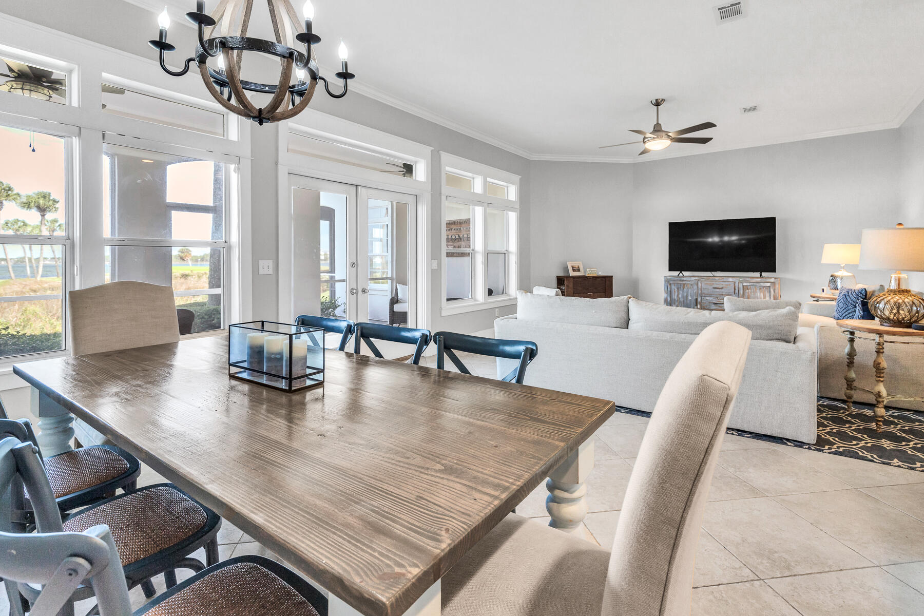 849 Grand Harbour