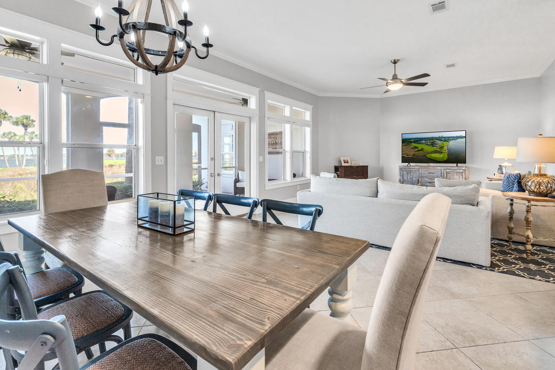 849 Grand Harbour
