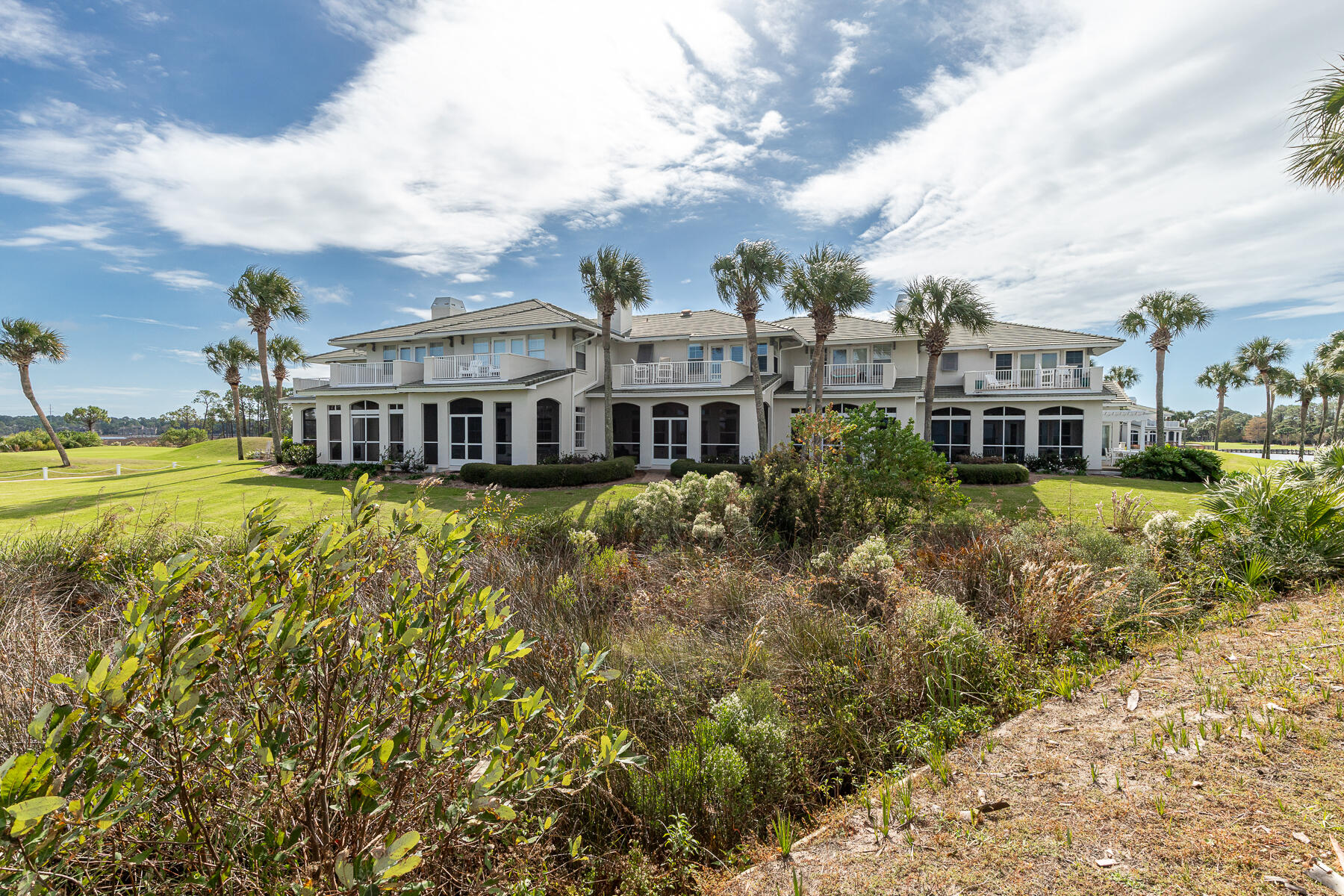 849 Grand Harbour